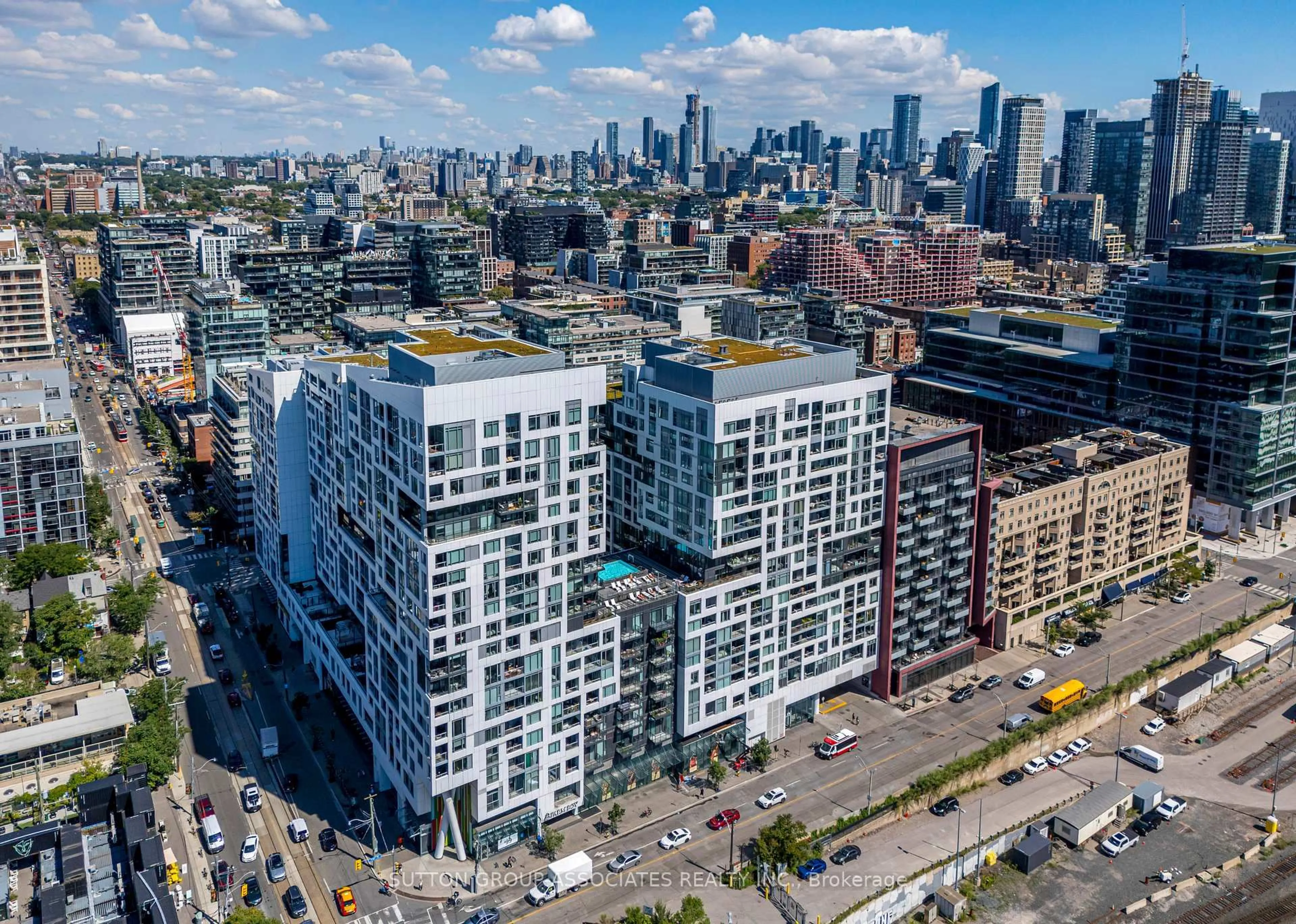 A pic from outside/outdoor area/front of a property/back of a property/a pic from drone, city buildings view from balcony for 27 Bathurst St #508W, Toronto Ontario M5V 2P1
