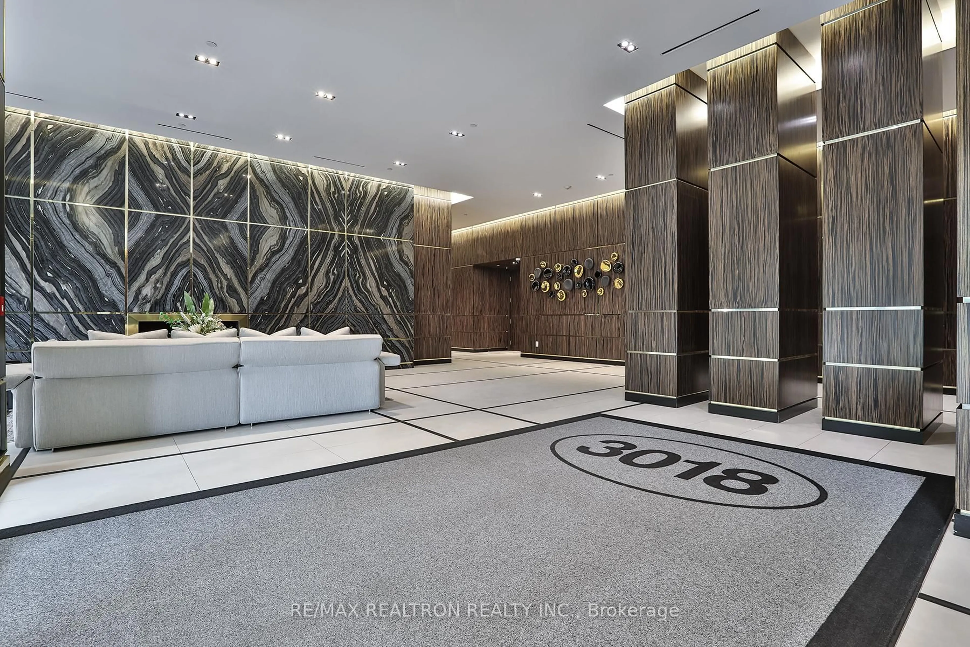 Lobby for 3018 Yonge St ##204, Toronto Ontario M4N 0A5