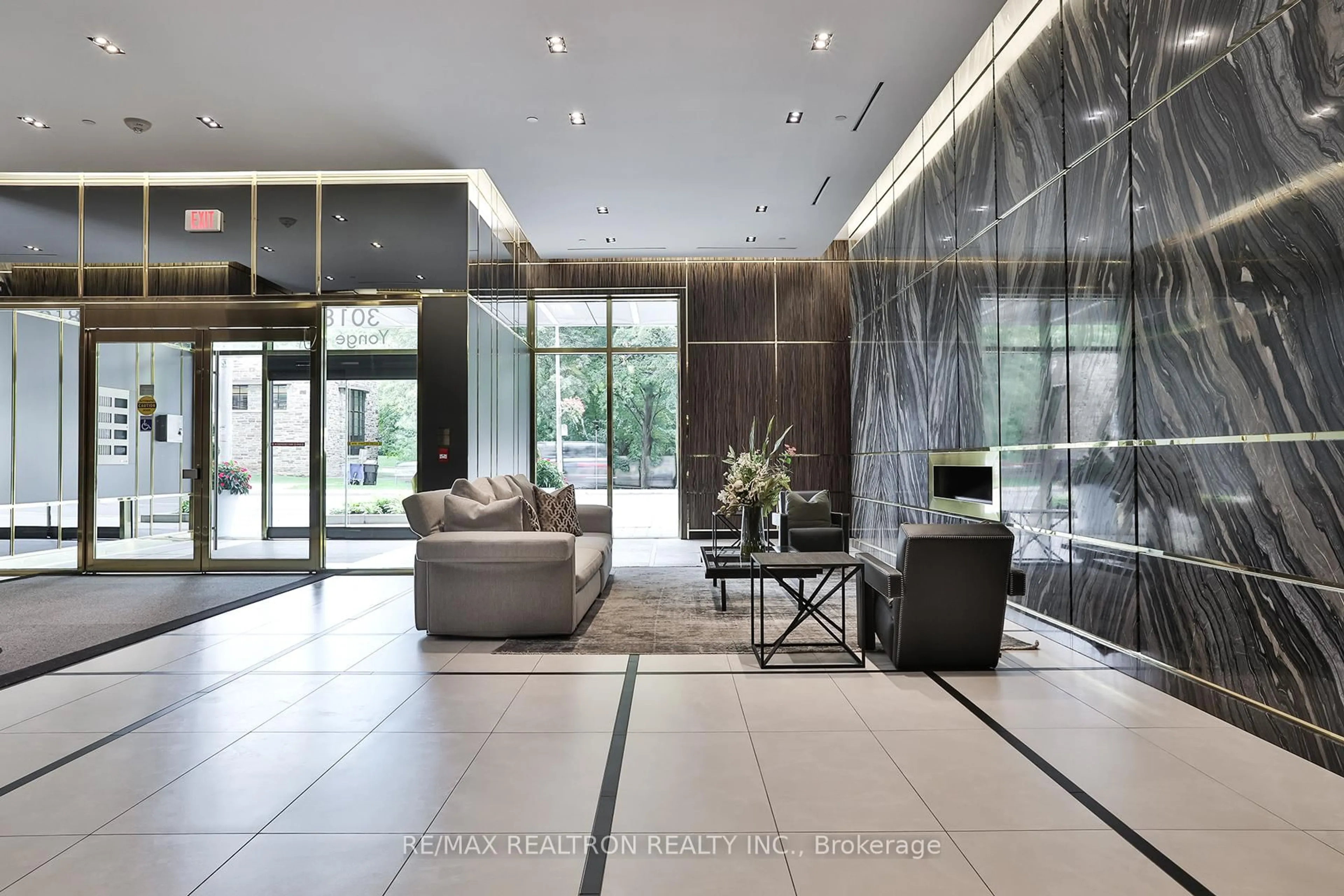 Lobby for 3018 Yonge St ##204, Toronto Ontario M4N 0A5