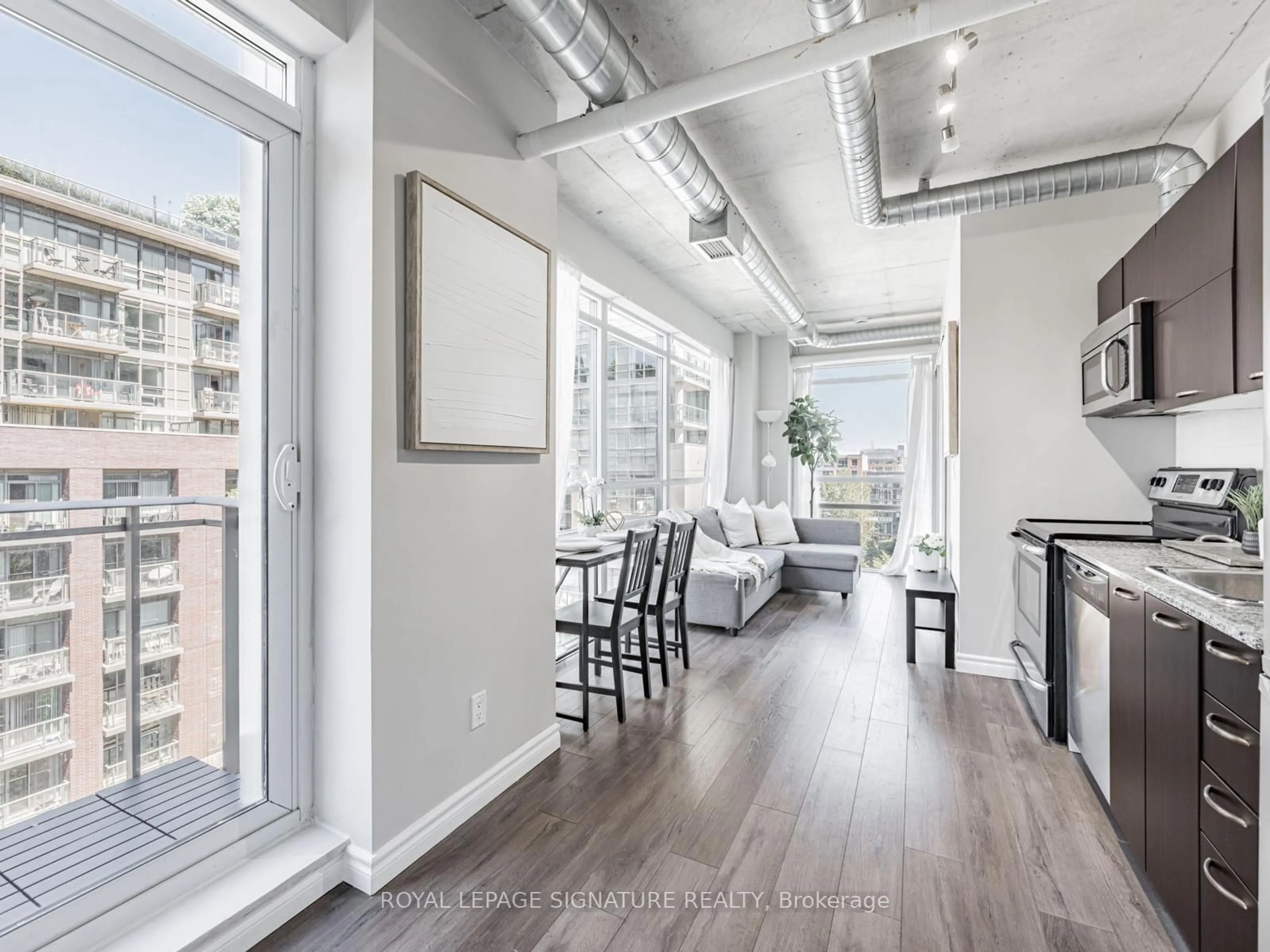 A pic of a room for 170 Sudbury St #806, Toronto Ontario M6J 0A1