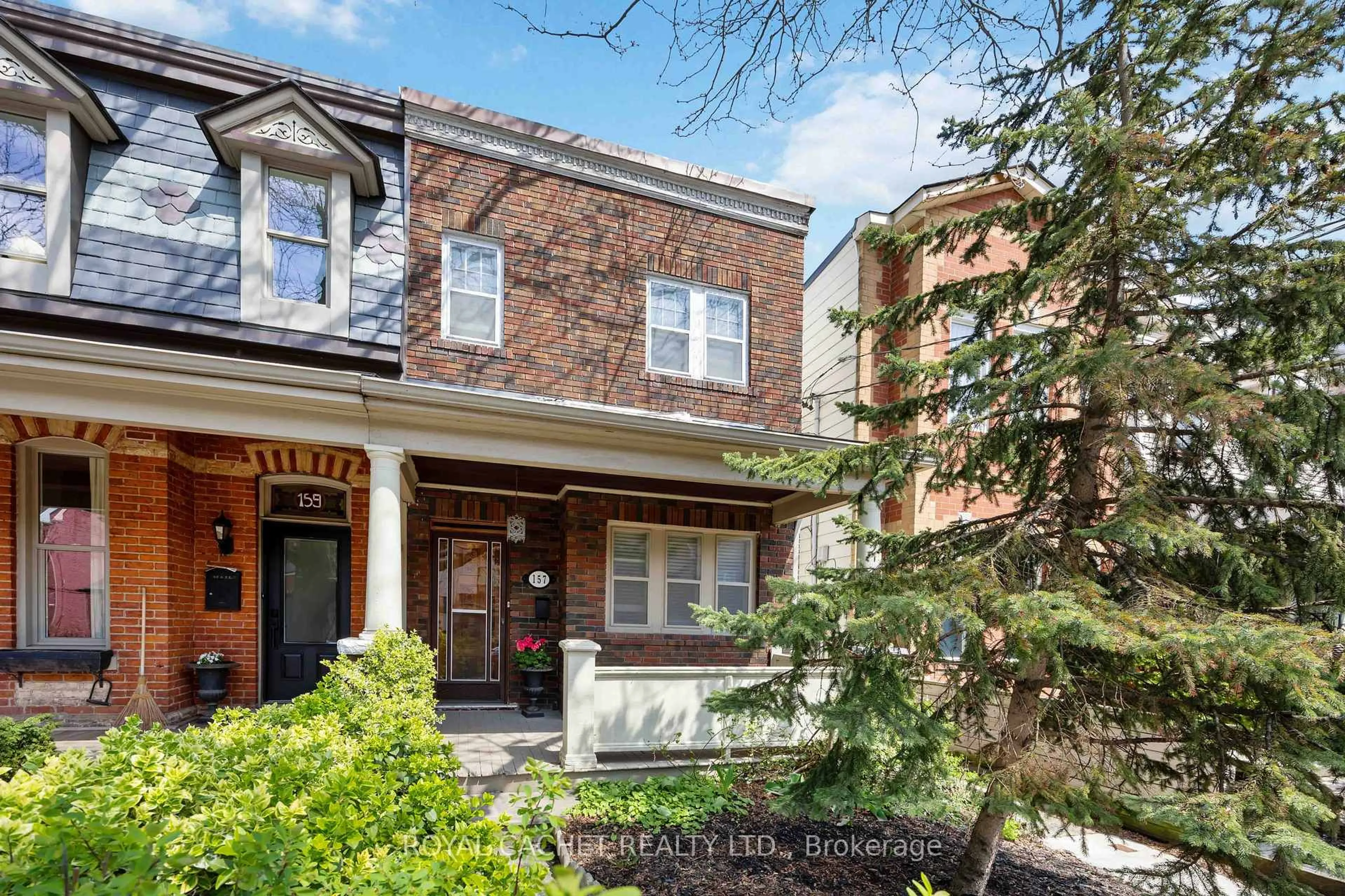 Home with brick exterior material, street for 157 Lisgar St, Toronto Ontario M6J 3G4