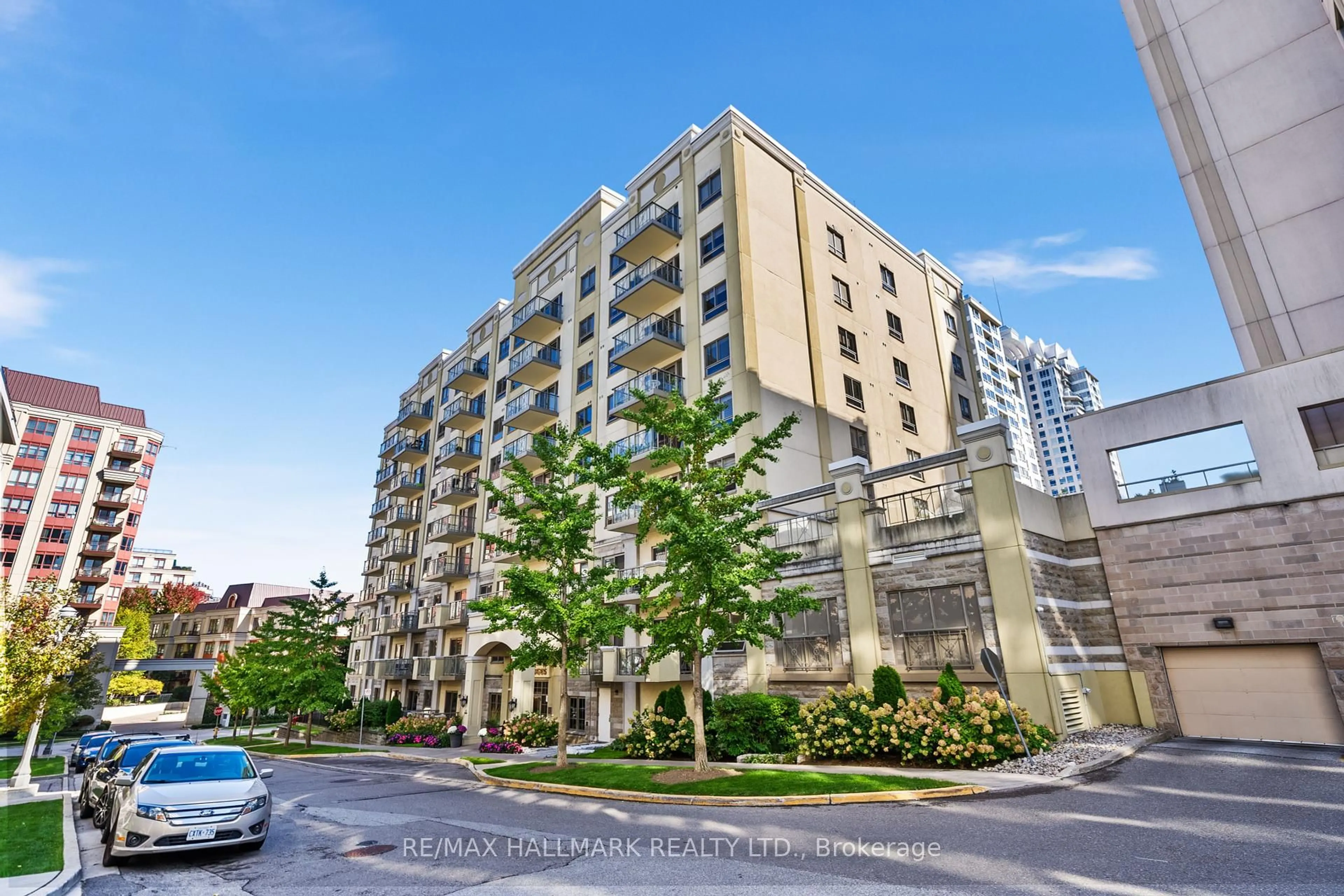 A pic from outside/outdoor area/front of a property/back of a property/a pic from drone, street for 12 Rean Dr #506, Toronto Ontario M2K 3C6