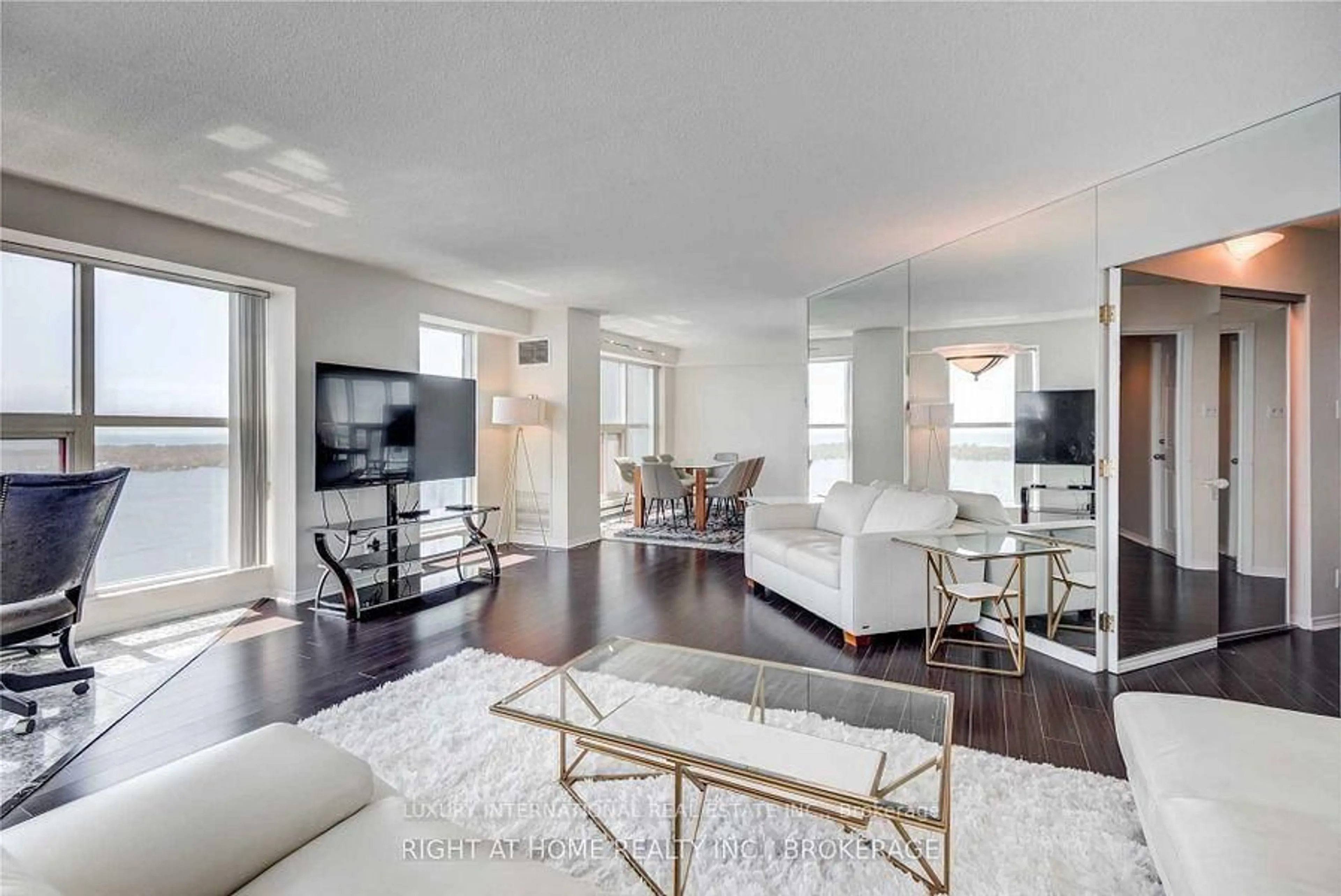 Living room with furniture, unknown for 99 Harbour Sq #3106, Toronto Ontario M5J 2H2