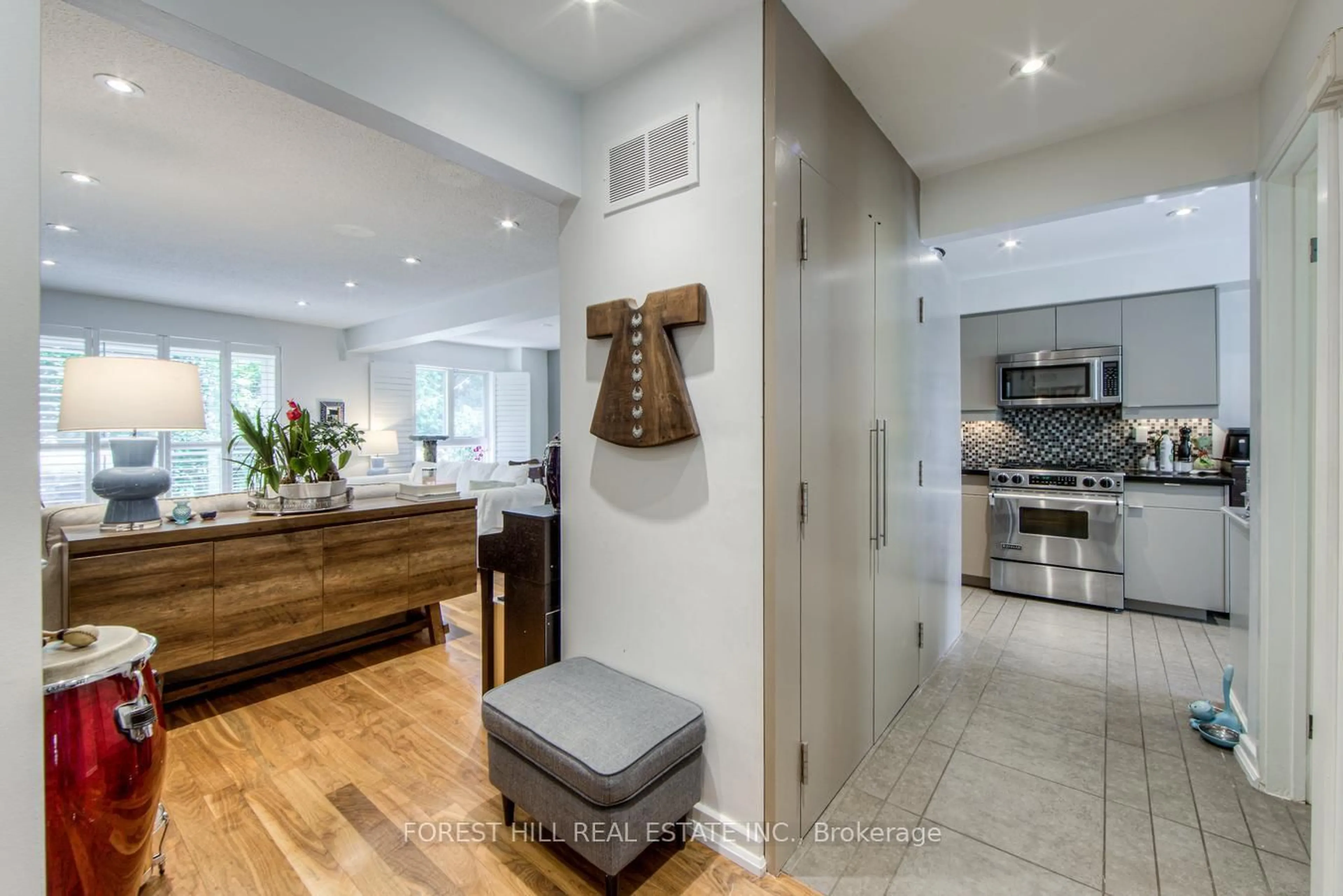 Unknown for 7 Maroon Mill Way, Toronto Ontario M2L 1T9