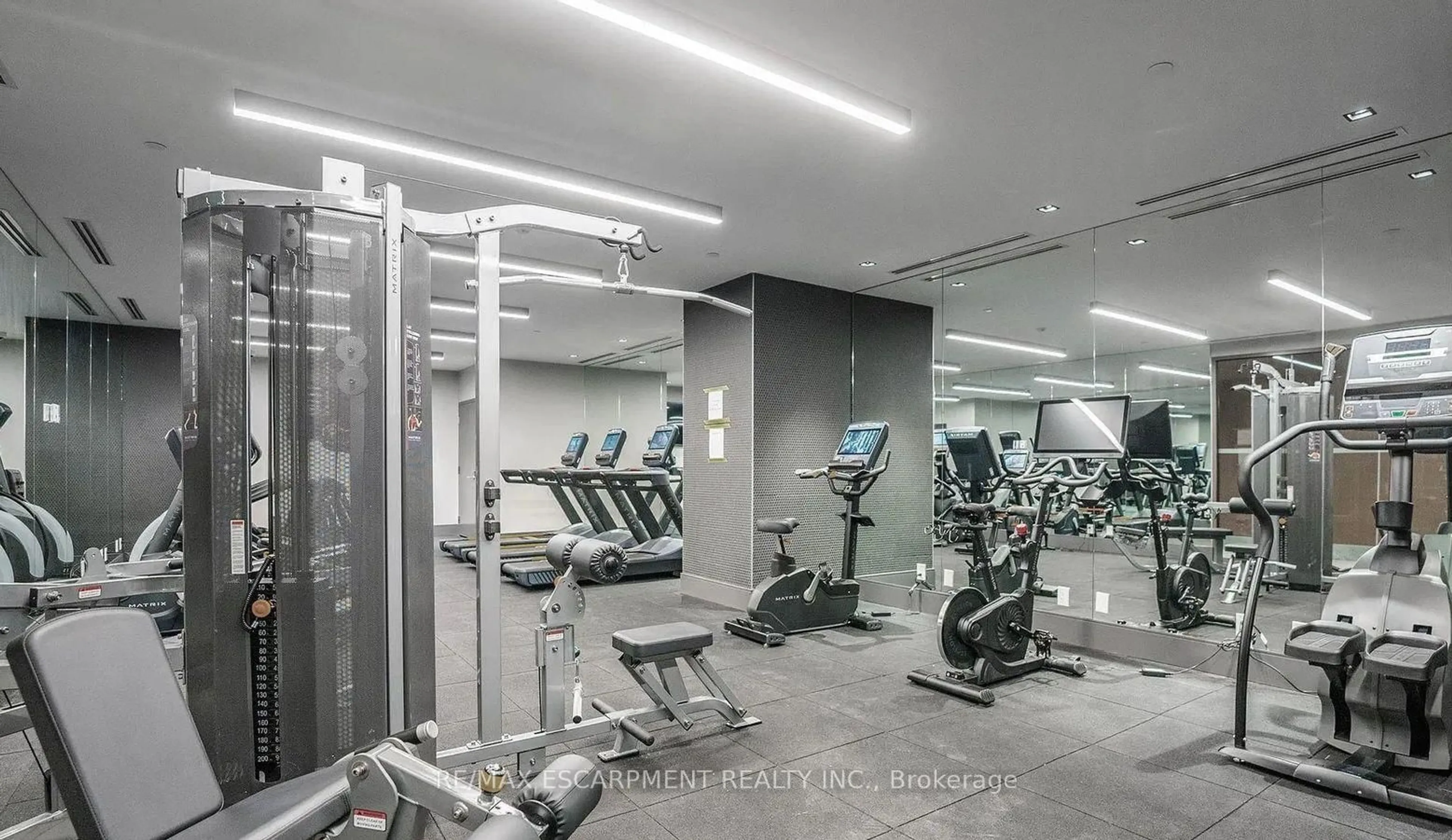 Gym or fitness room for 28 Widmer St #4021, Toronto Ontario M5V 0T2
