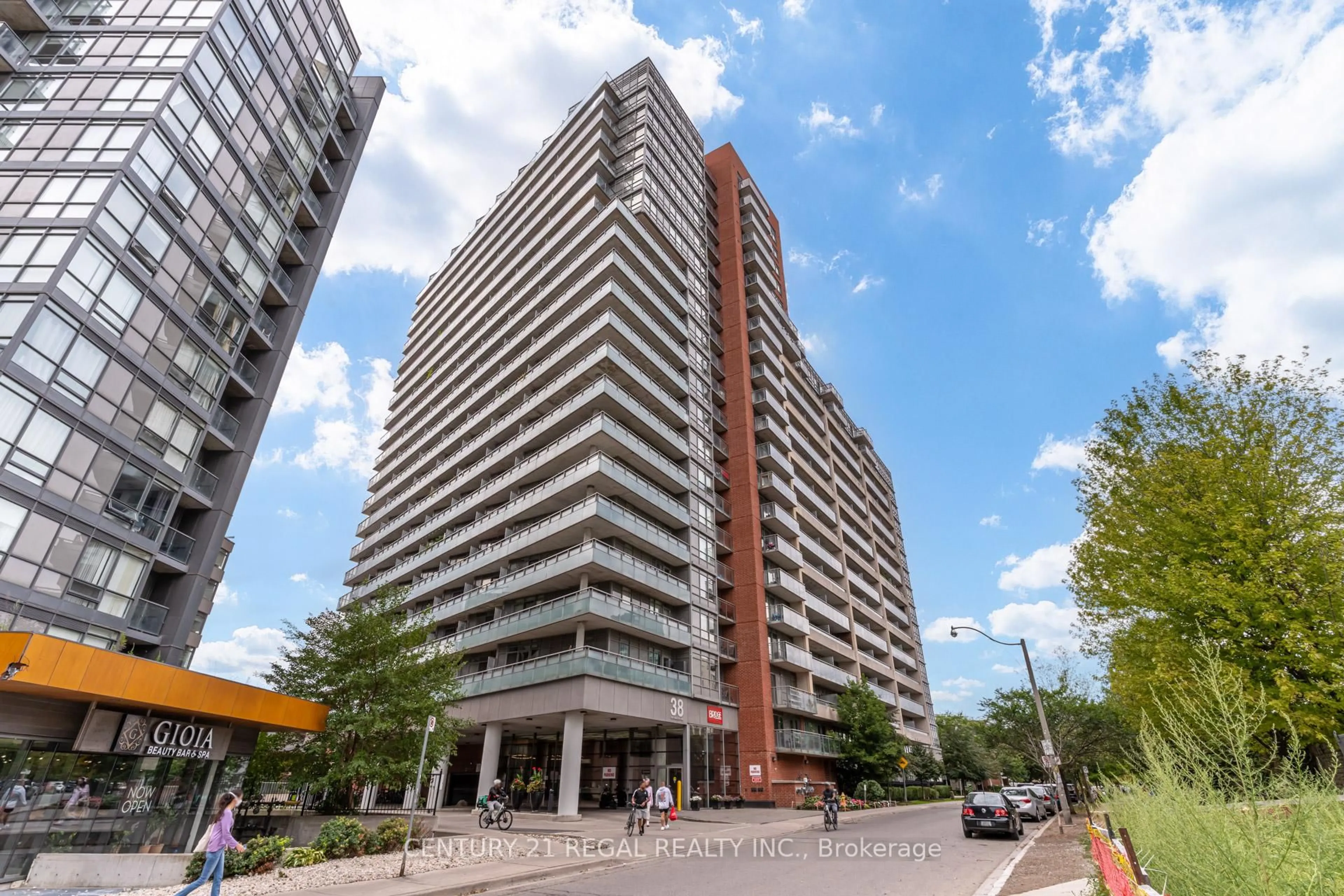 Patio, building for 38 Joe Shuster Way #1411, Toronto Ontario M6K 0A5