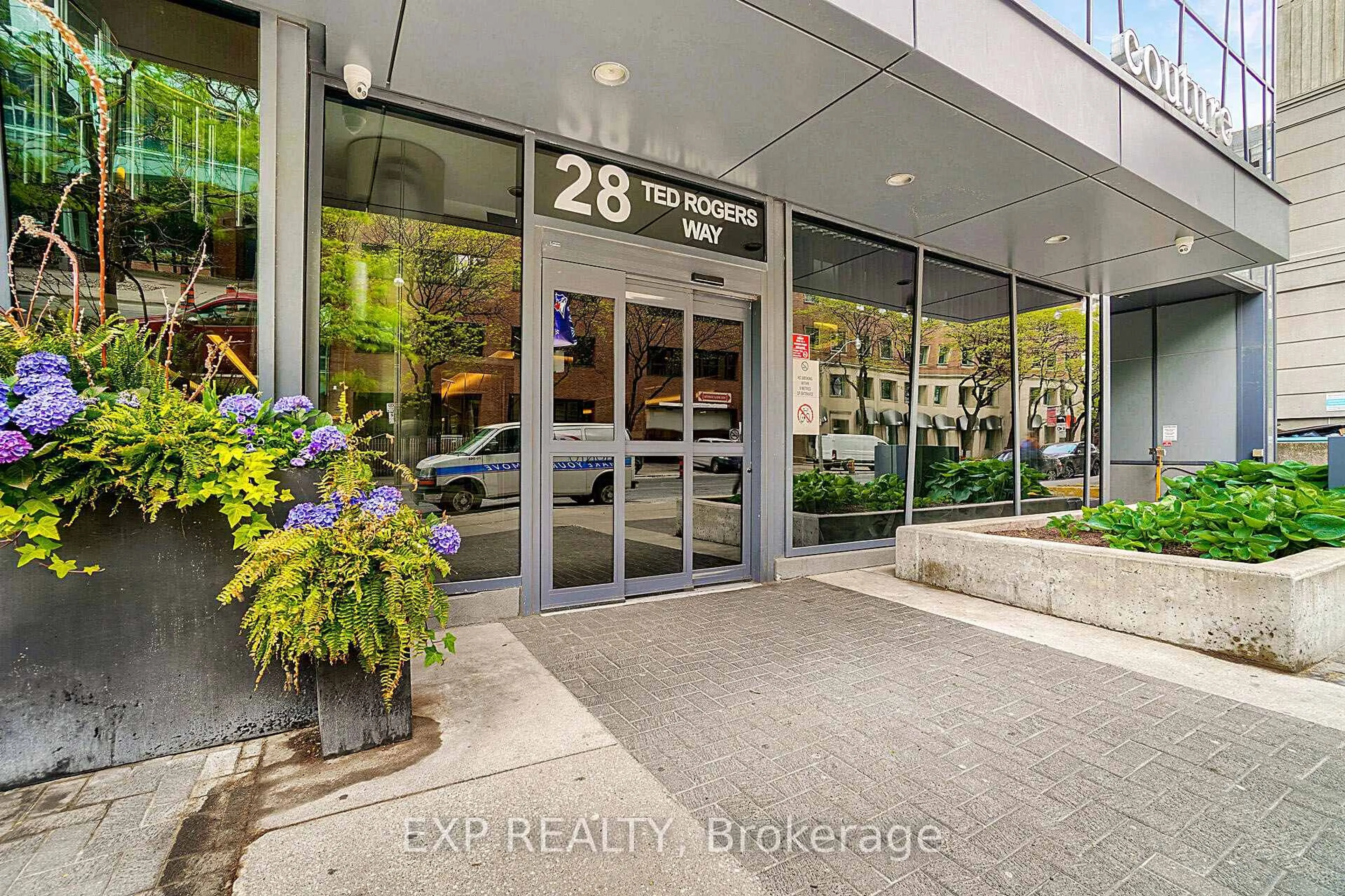 Unknown for 28 Ted Rogers Way #308, Toronto Ontario M4Y 2W7
