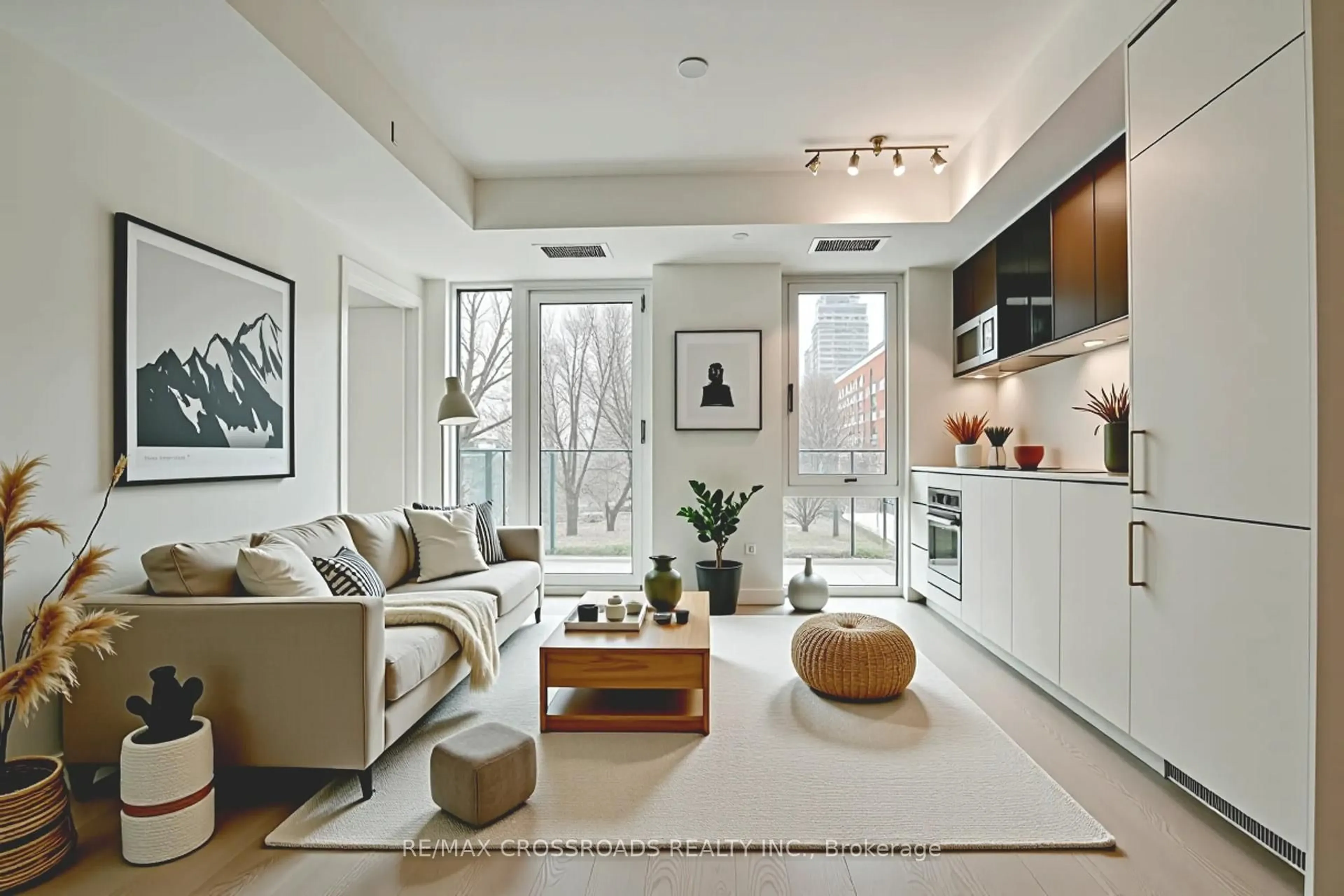 Living room with furniture, unknown for 308 Jarvis St #520, Toronto Ontario M5B 0E3