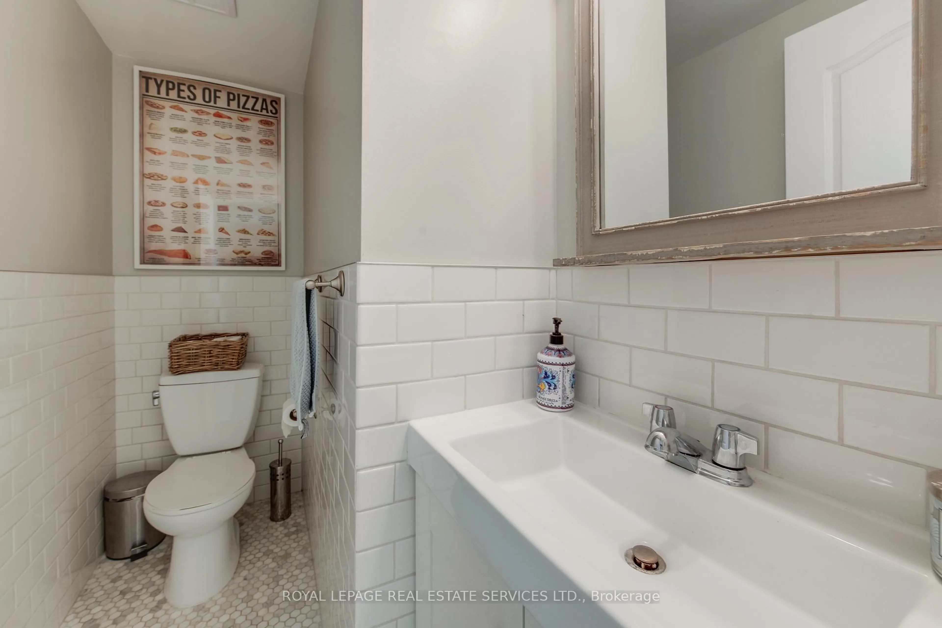 Standard bathroom, ceramic/tile floor for 29 canniff St #411, Toronto Ontario M6K 3M5