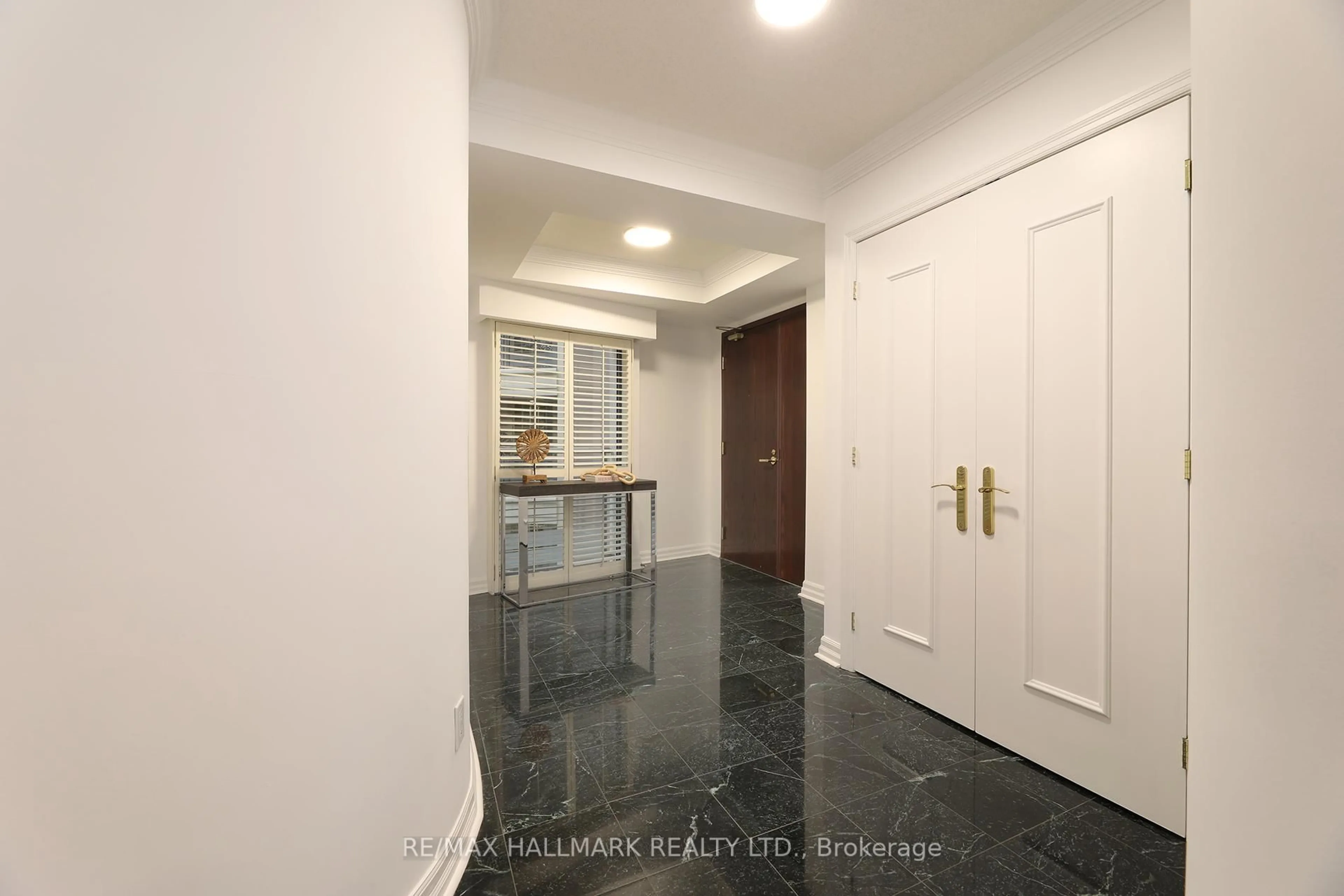 Unknown for 2727 Yonge St #609, Toronto Ontario M4N 3R6