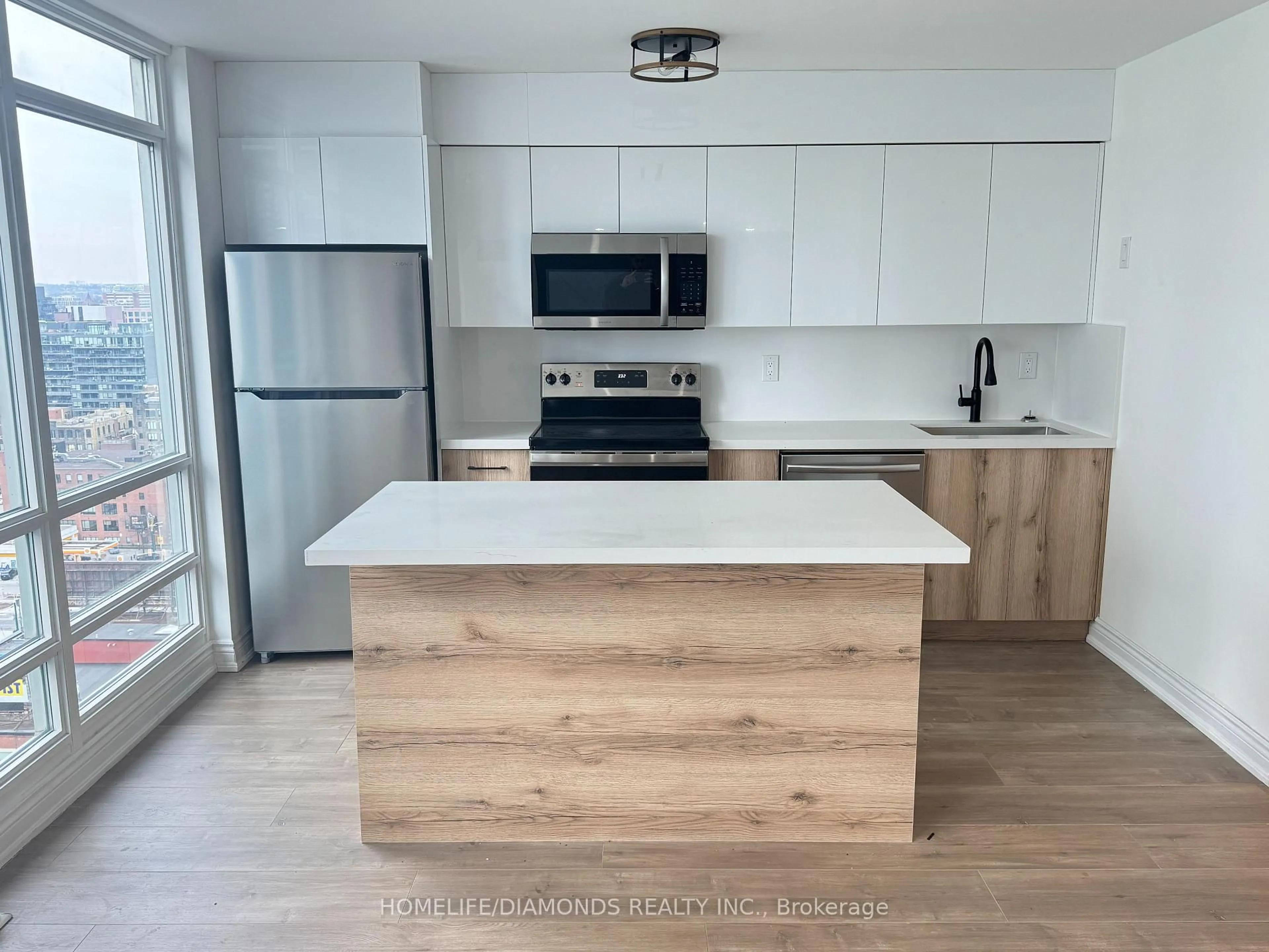 Open concept kitchen, unknown for 381 FRONT St #2601, Toronto Ontario M5V 3R8