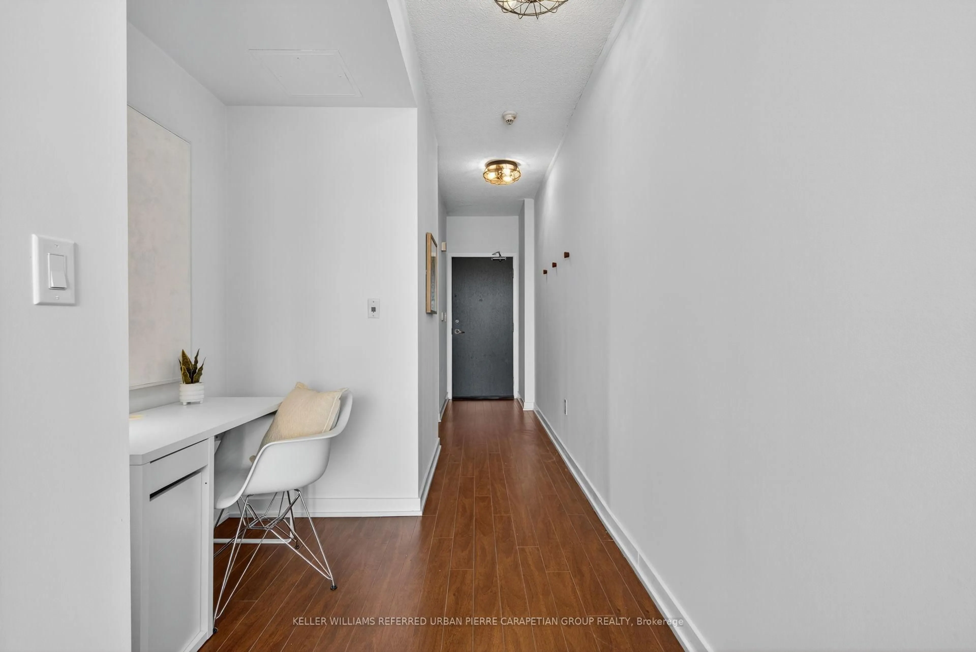 Unknown for 8 Telegram Mews #803, Toronto Ontario M5V 3Z5