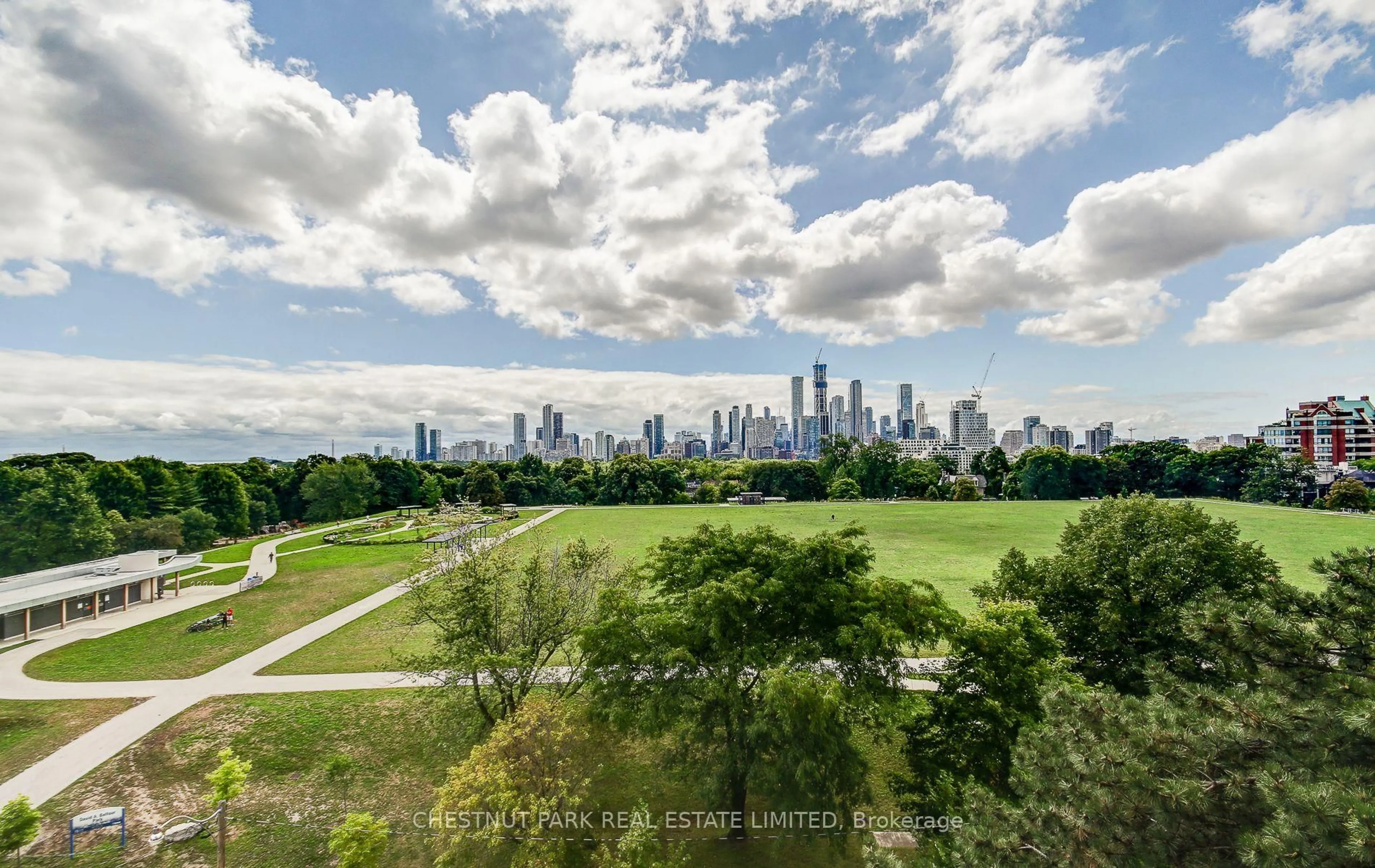 A pic from outside/outdoor area/front of a property/back of a property/a pic from drone, city buildings view from balcony for 10 Avoca Ave, Toronto Ontario M4T 2B7