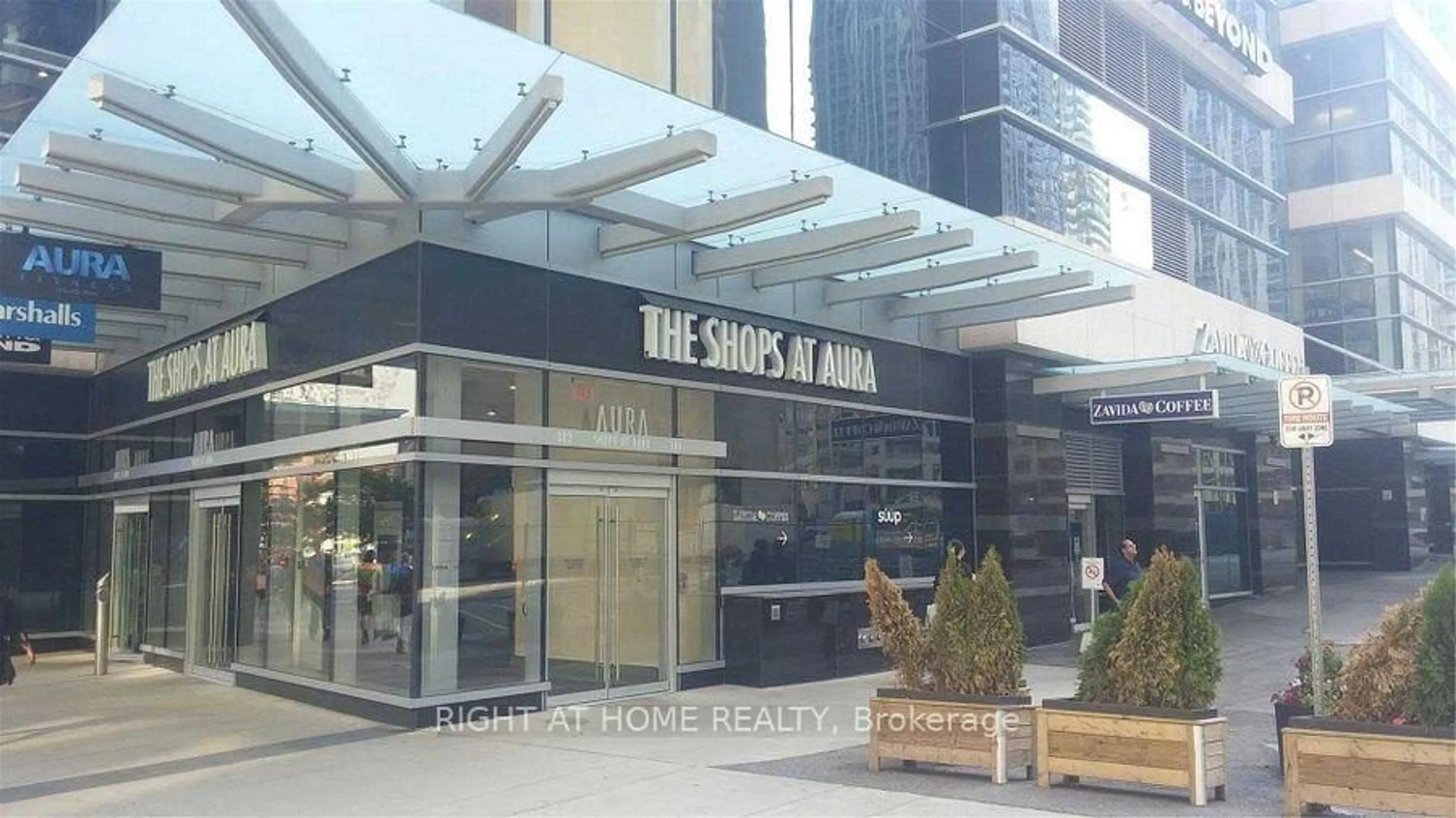 Lobby for 388 Yonge St #7405, Toronto Ontario M5B 0A4