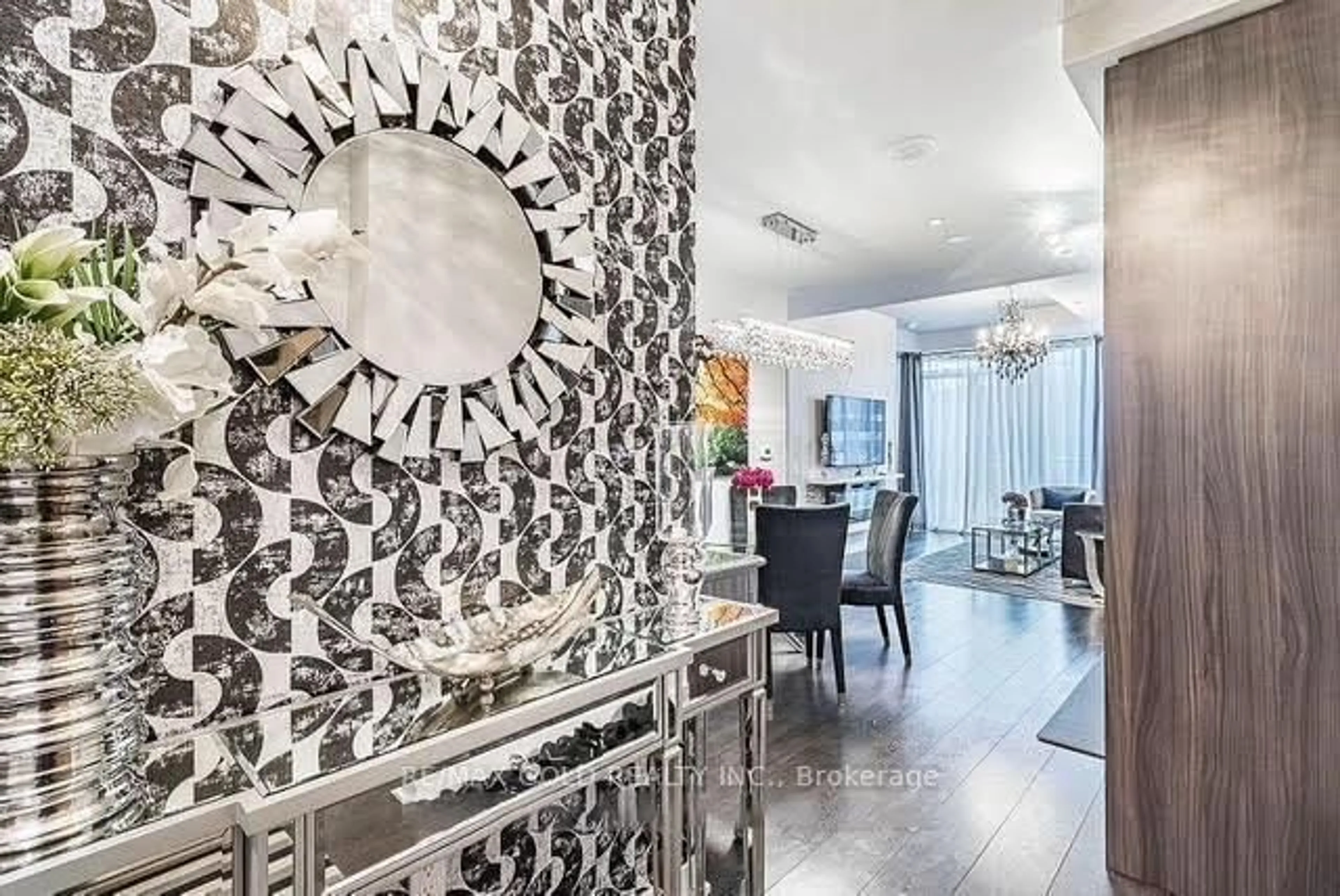 Dining room, unknown for 125 Blue Jays Way #5503, Toronto Ontario M5V 0N5