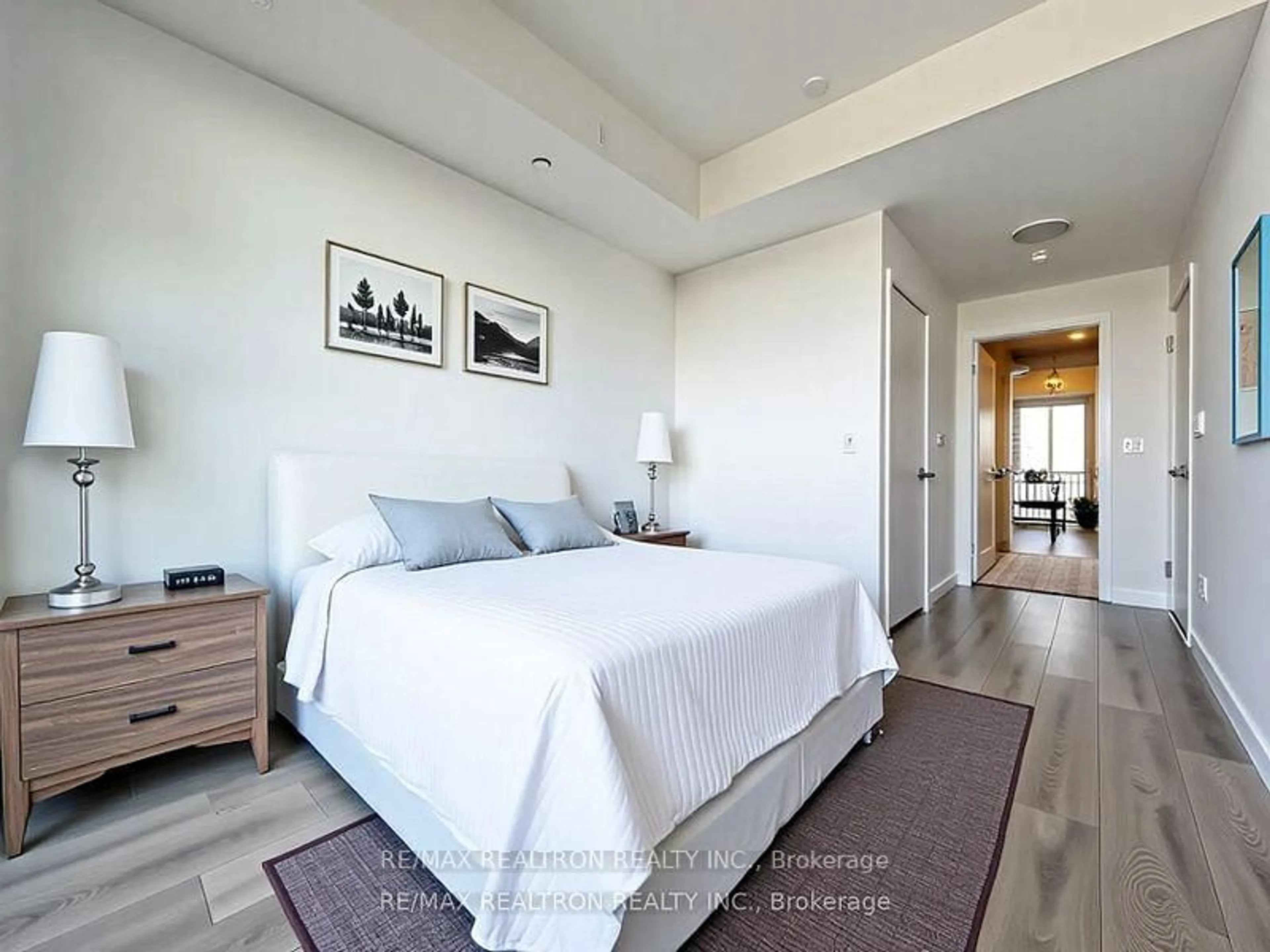 Bedroom with bed, unknown for 8 Eglinton Ave #5705, Toronto Ontario M4P 0C1