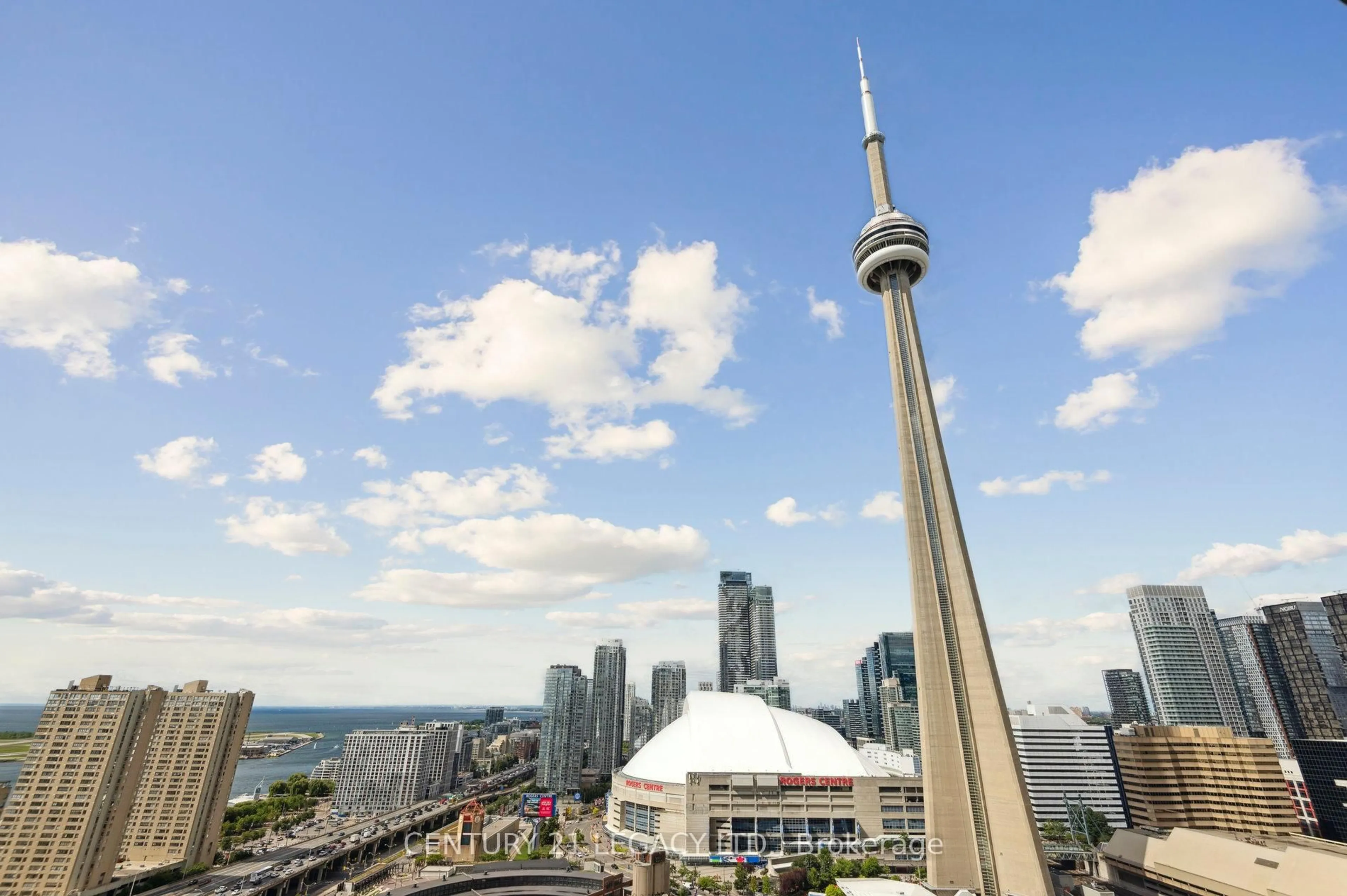 Unknown for 30 Grand Trunk Cres #3311, Toronto Ontario M5J 3A4