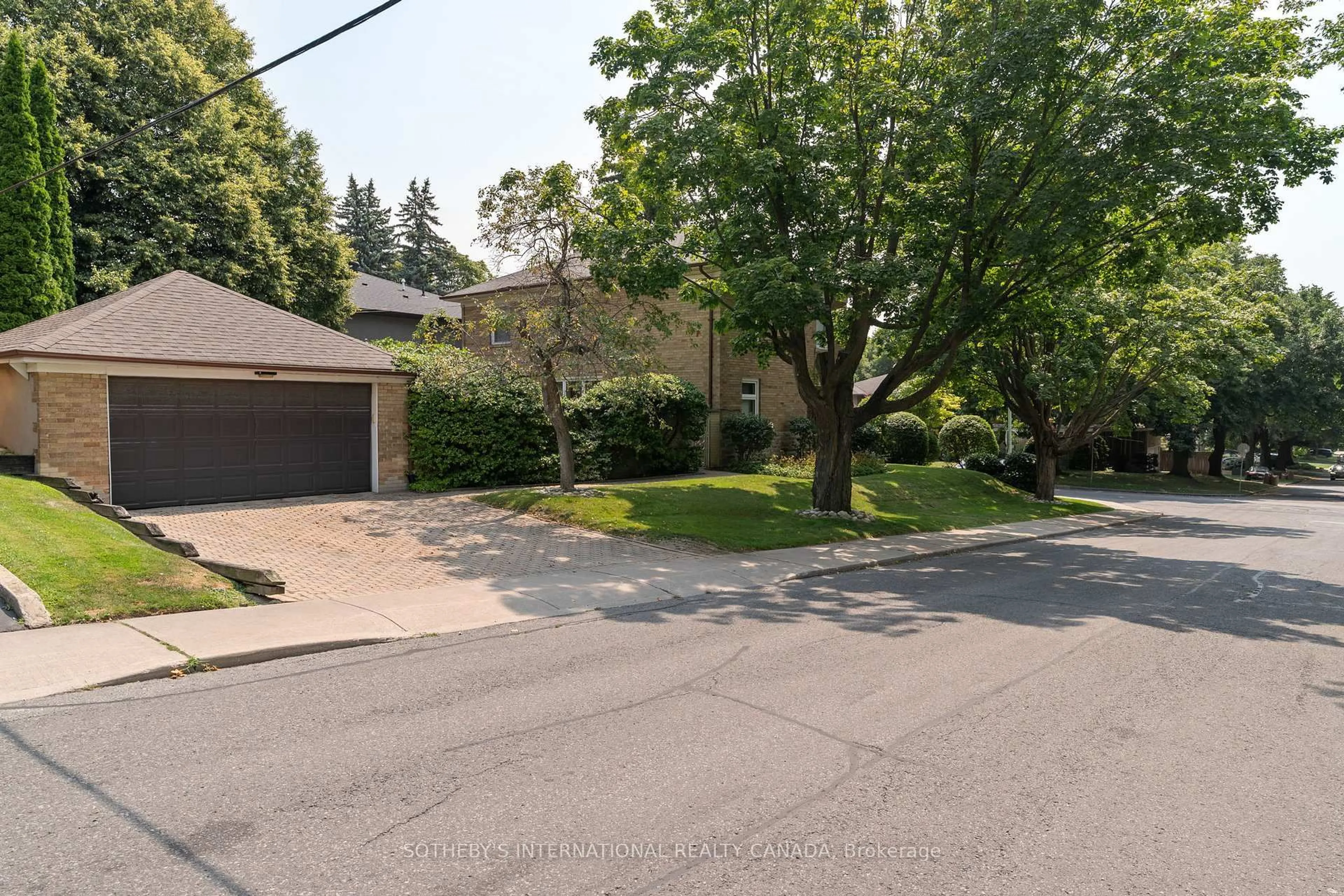 Unknown for 78 Ridelle Ave, Toronto Ontario M6B 1J3