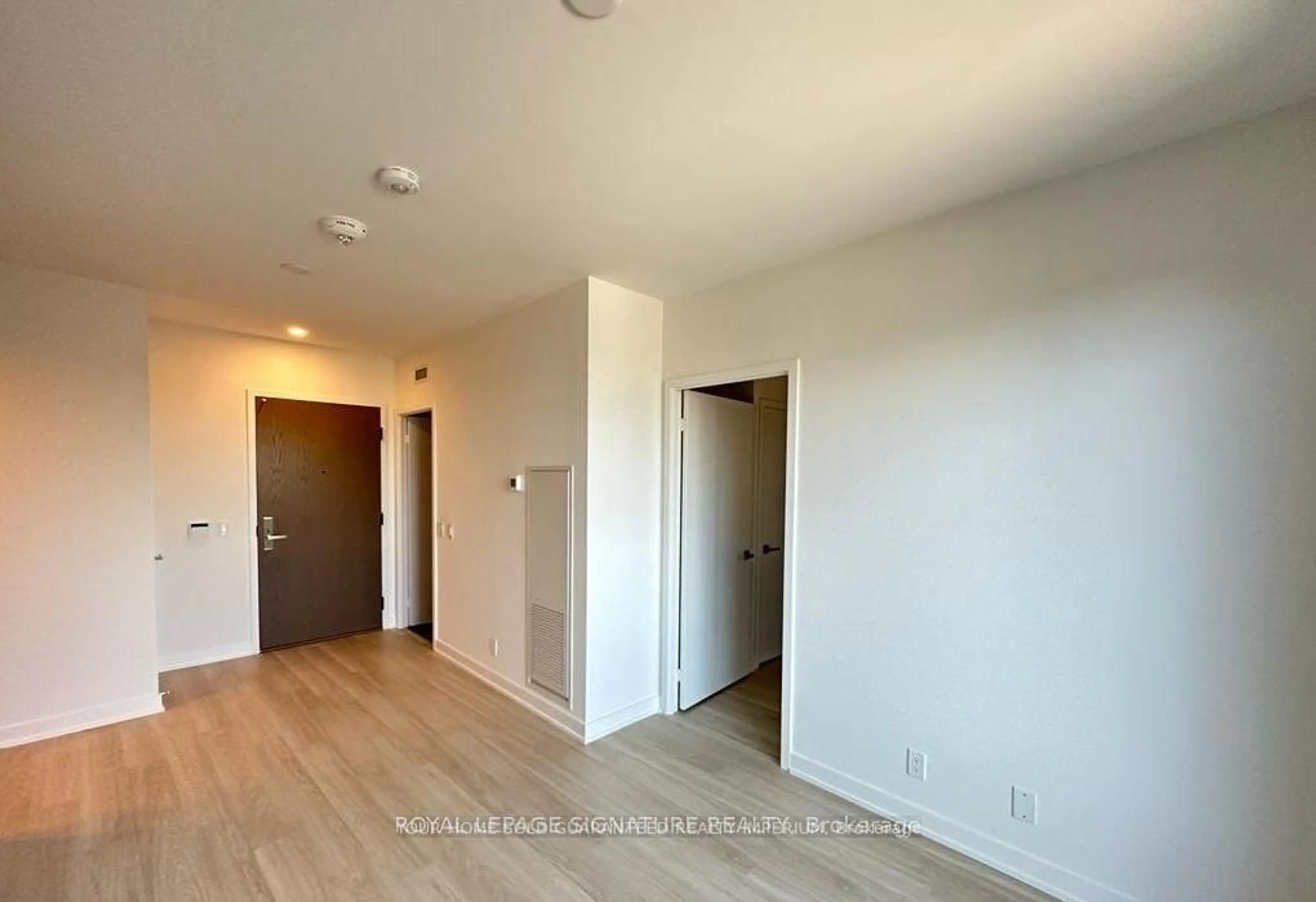 A pic of a room for 30 Tretti Way #1026, Toronto Ontario M3H 0E3