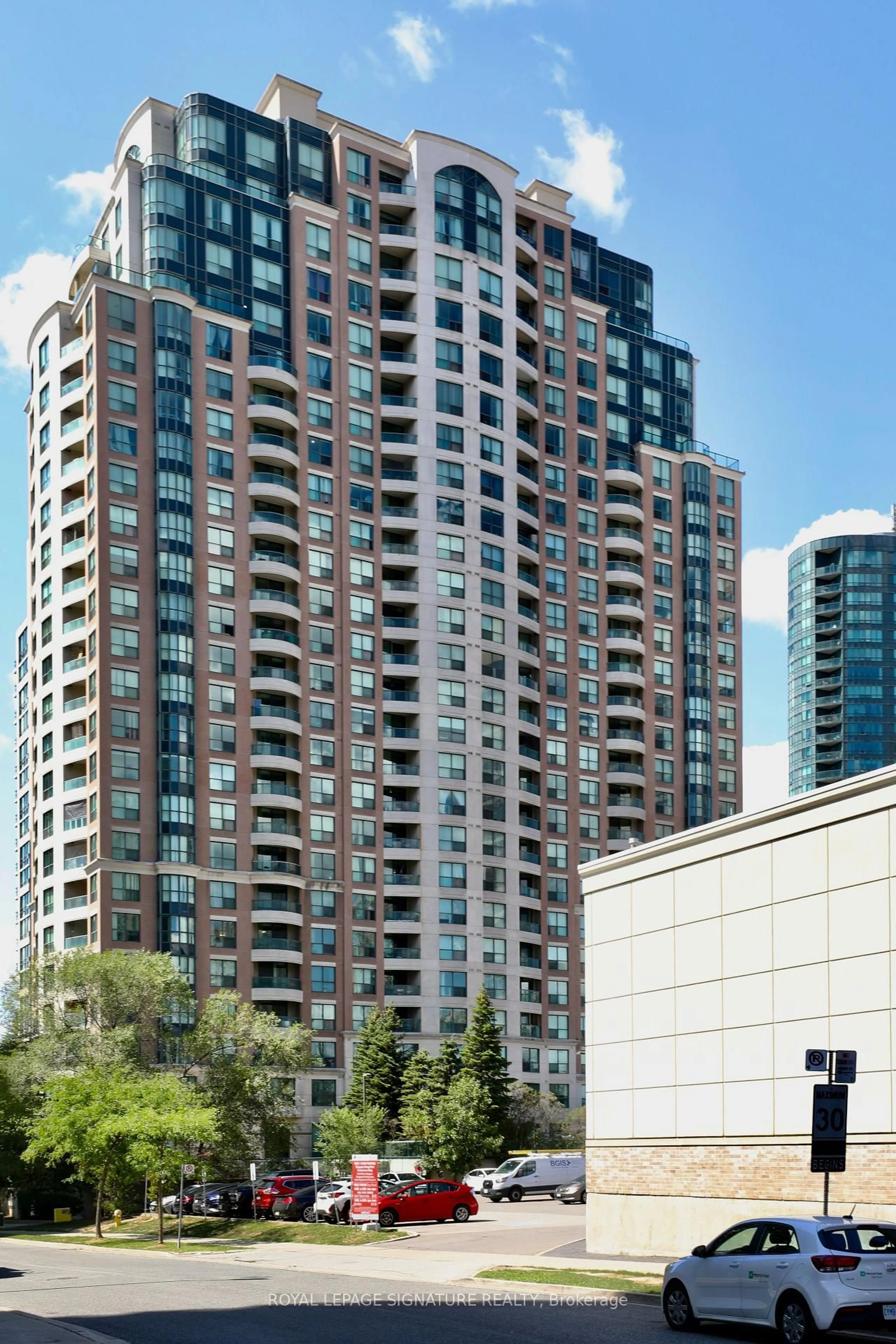 Balcony in the apartment, city buildings view from balcony for 7 Lorraine Dr #1116, Toronto Ontario M2N 7H2