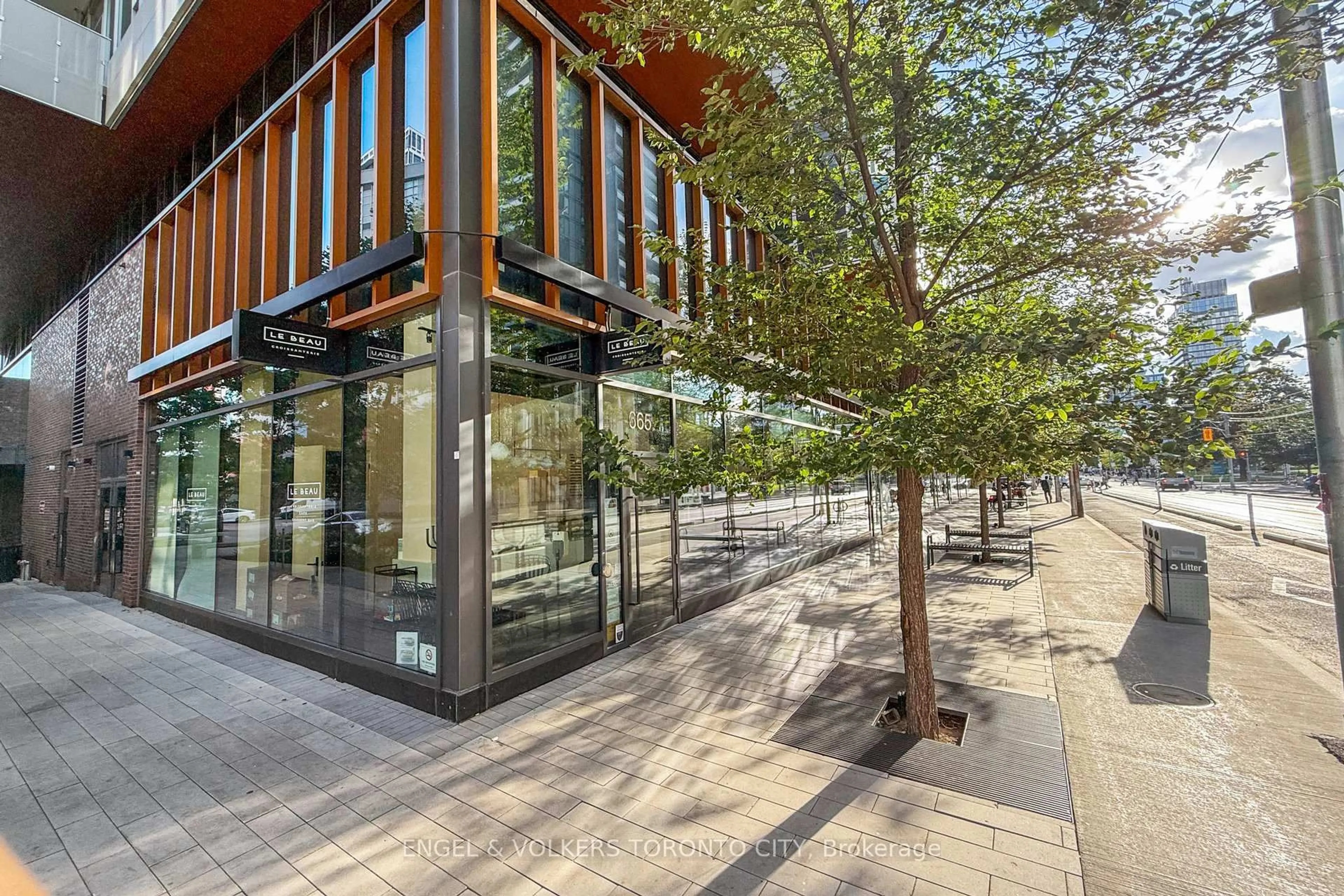 Indoor foyer for 20 Tubman Ave #2306, Toronto Ontario M5A 0M8