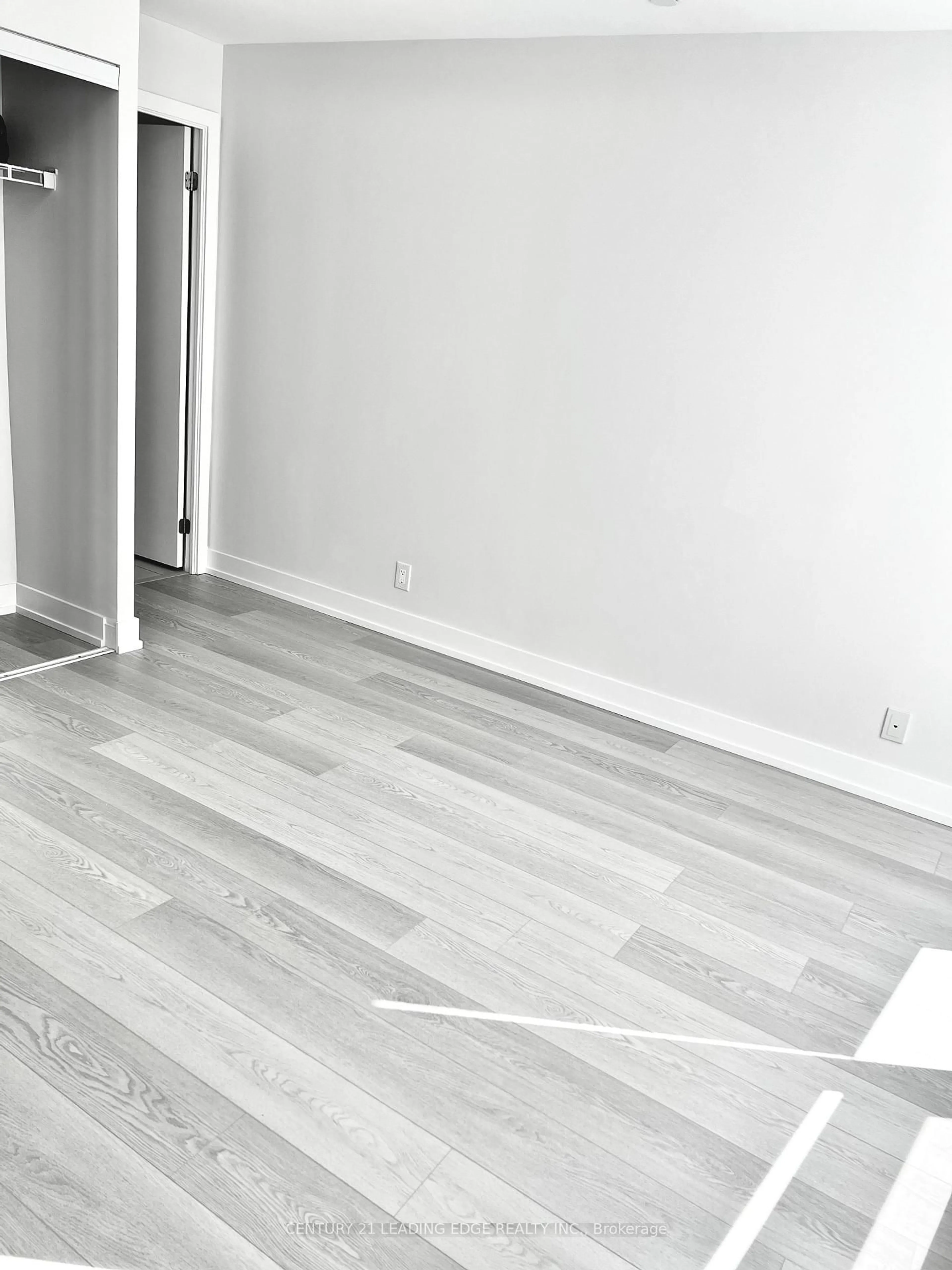 A pic of a room for 28 AVONDALE Ave #209, Toronto Ontario M2N 0K2