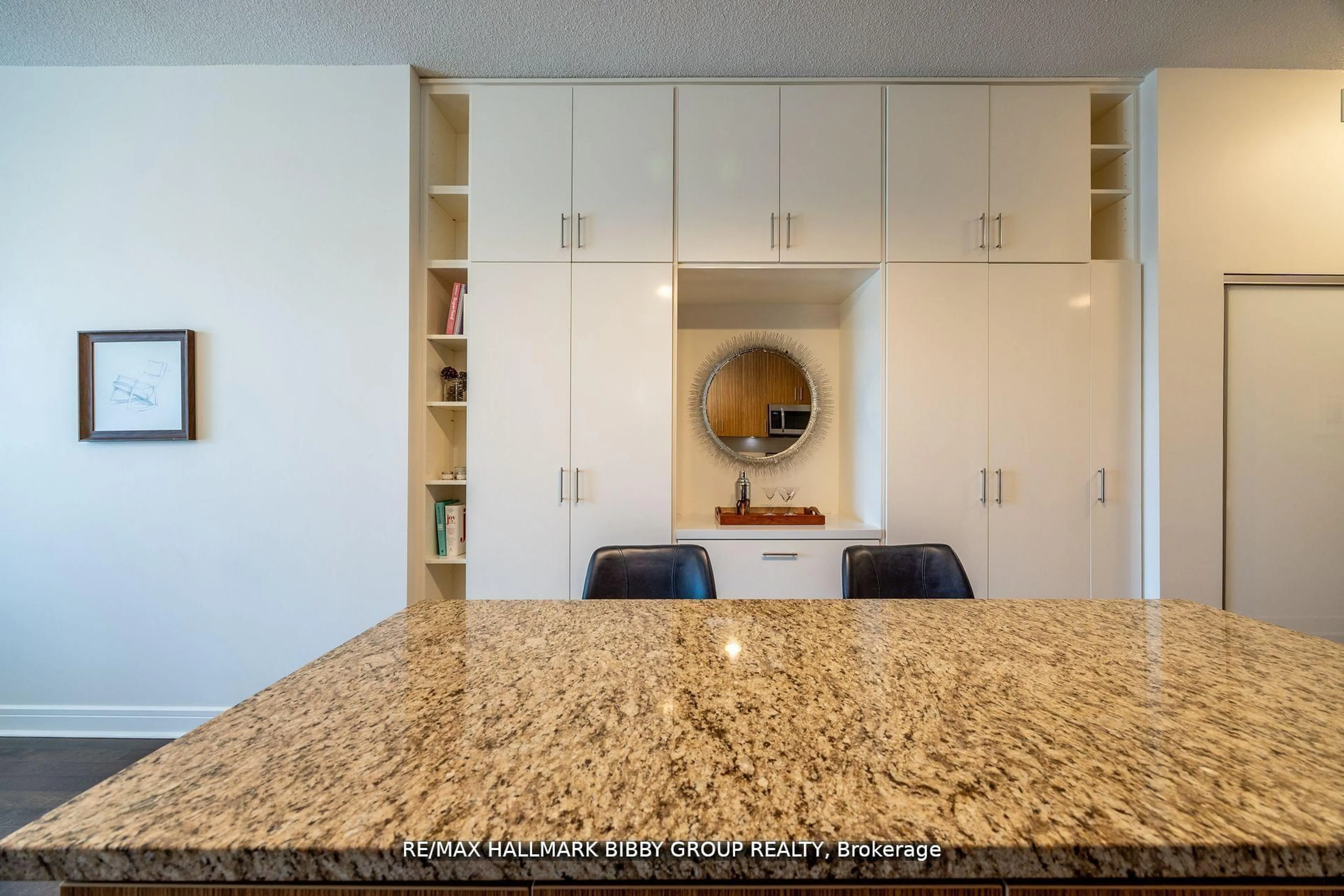 Contemporary kitchen, unknown for 112 George St #S420, Toronto Ontario M5A 2M5
