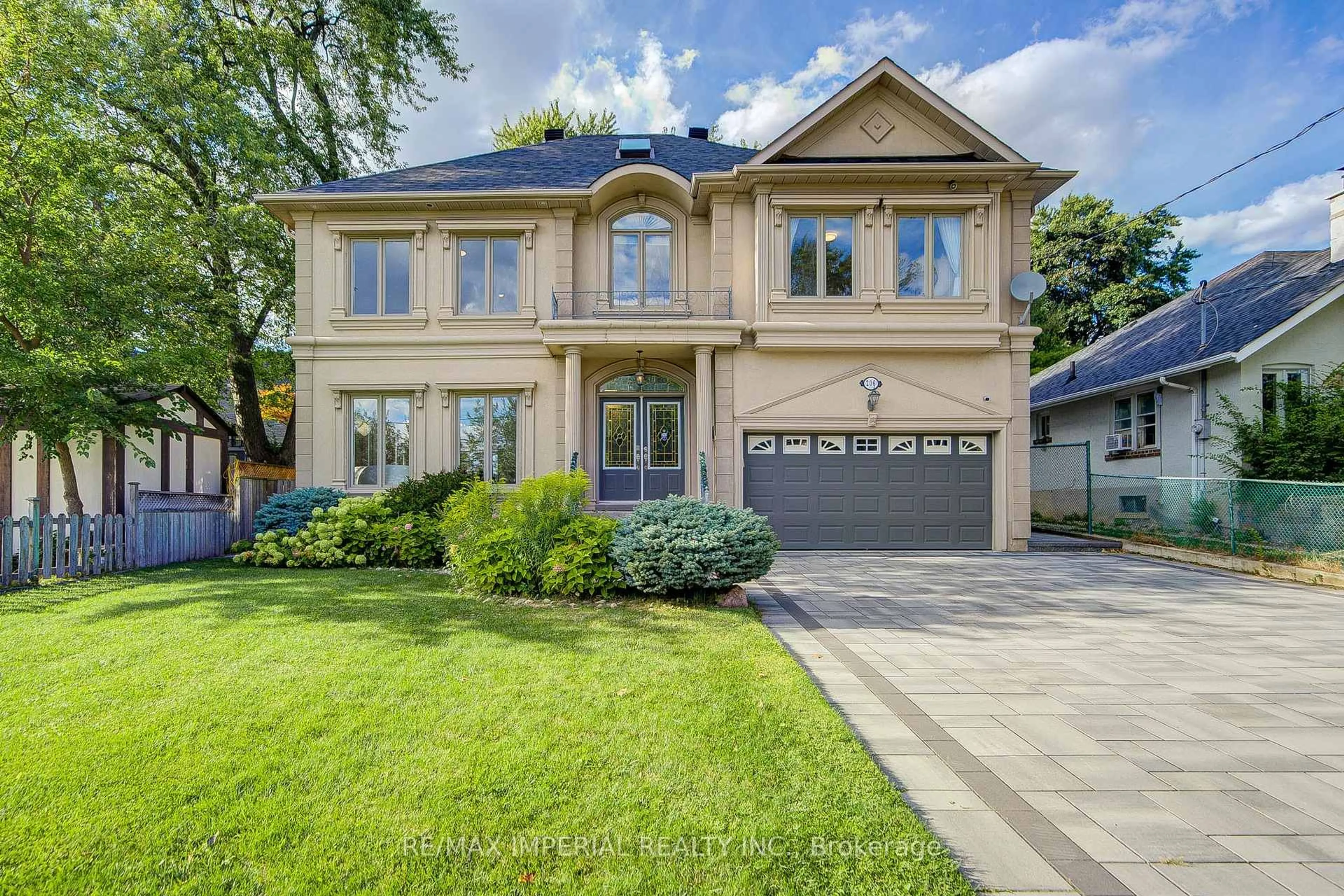 Home with brick exterior material, street for 206 Hollywood Ave, Toronto Ontario M2N 3K6
