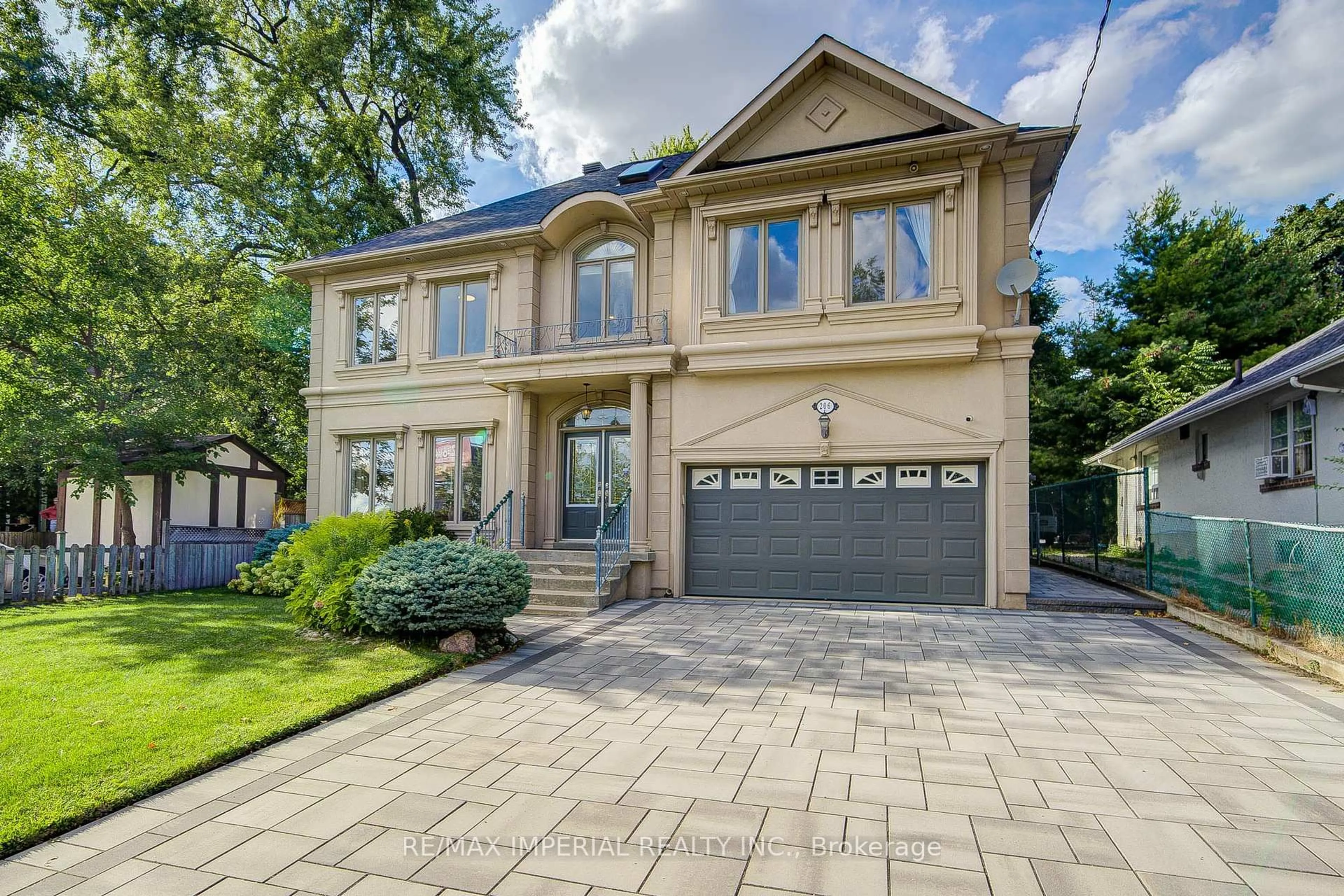 Home with brick exterior material, street for 206 Hollywood Ave, Toronto Ontario M2N 3K6