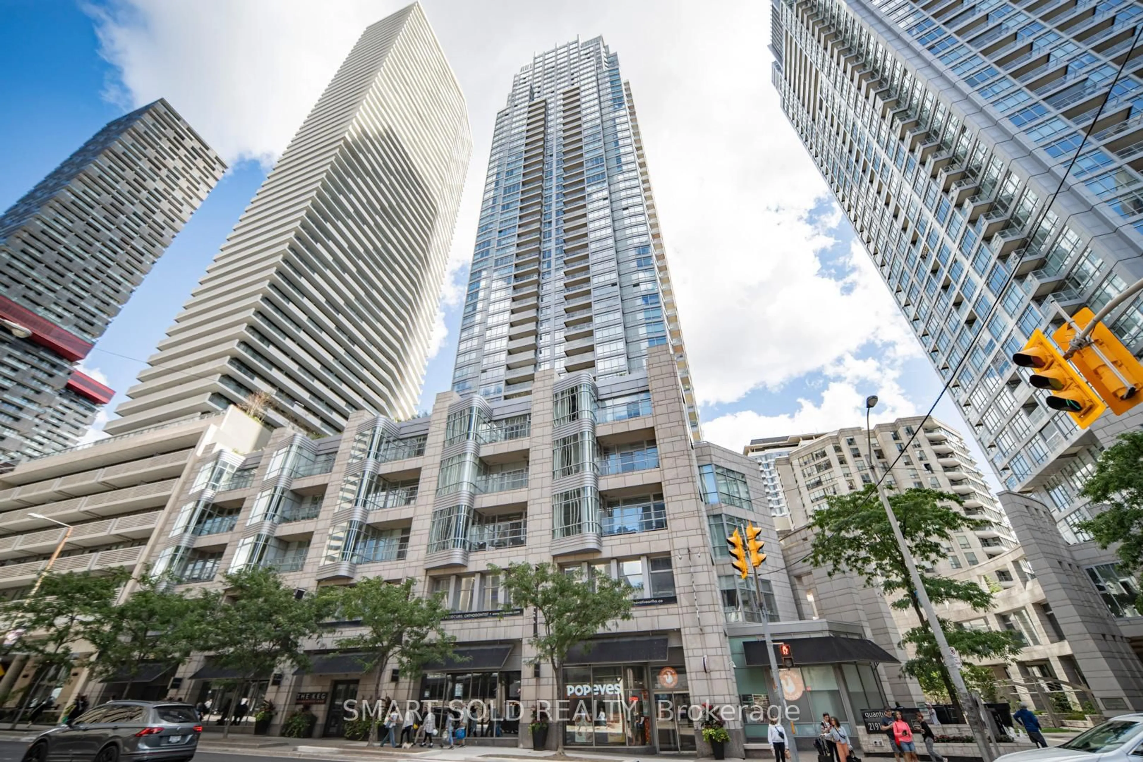 Unknown for 2191 Yonge St #901, Toronto Ontario M4S 3H8