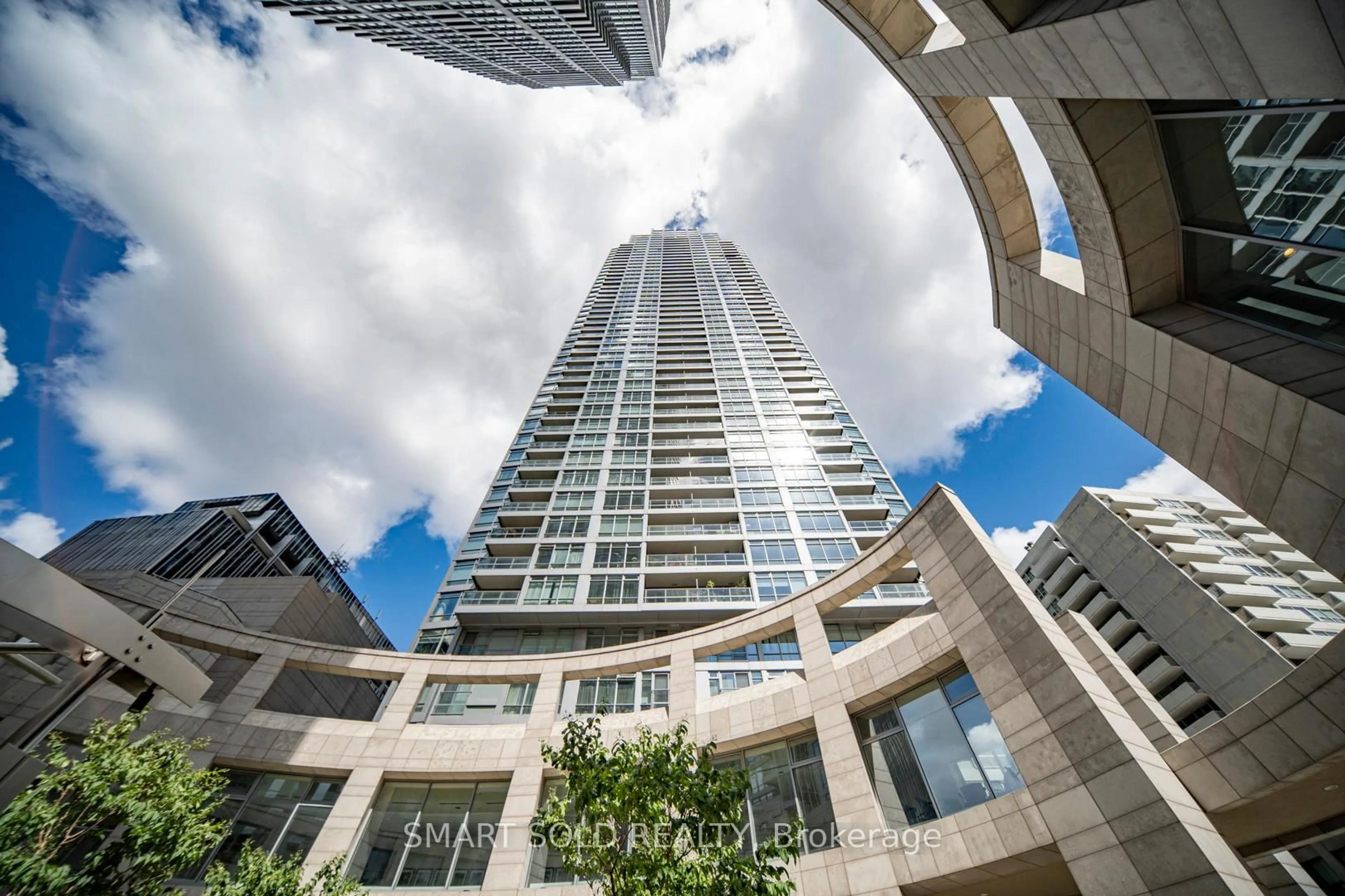 Unknown for 2191 Yonge St #901, Toronto Ontario M4S 3H8