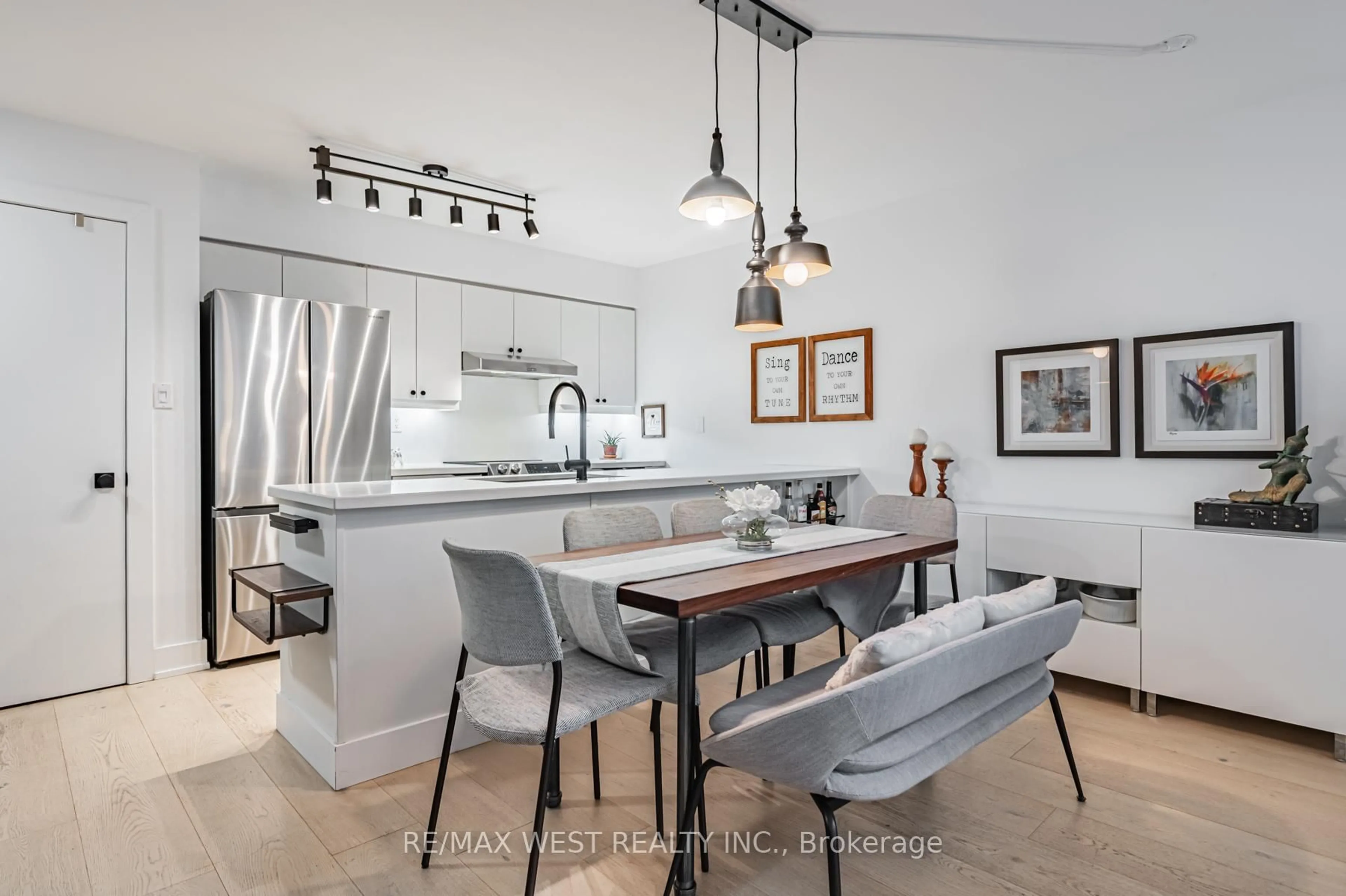 Open concept kitchen, unknown for 139 Merton St #430, Toronto Ontario M4S 3G7