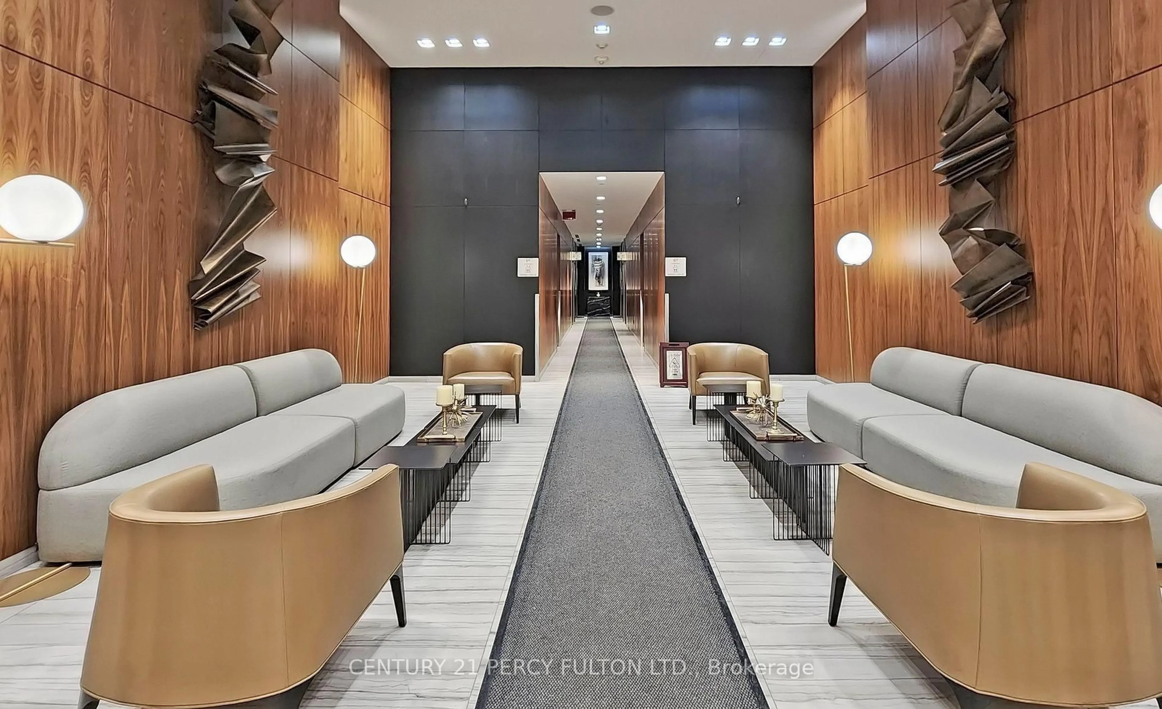 Lobby for 8 Eglinton Ave #1808, Toronto Ontario M4P 1A6