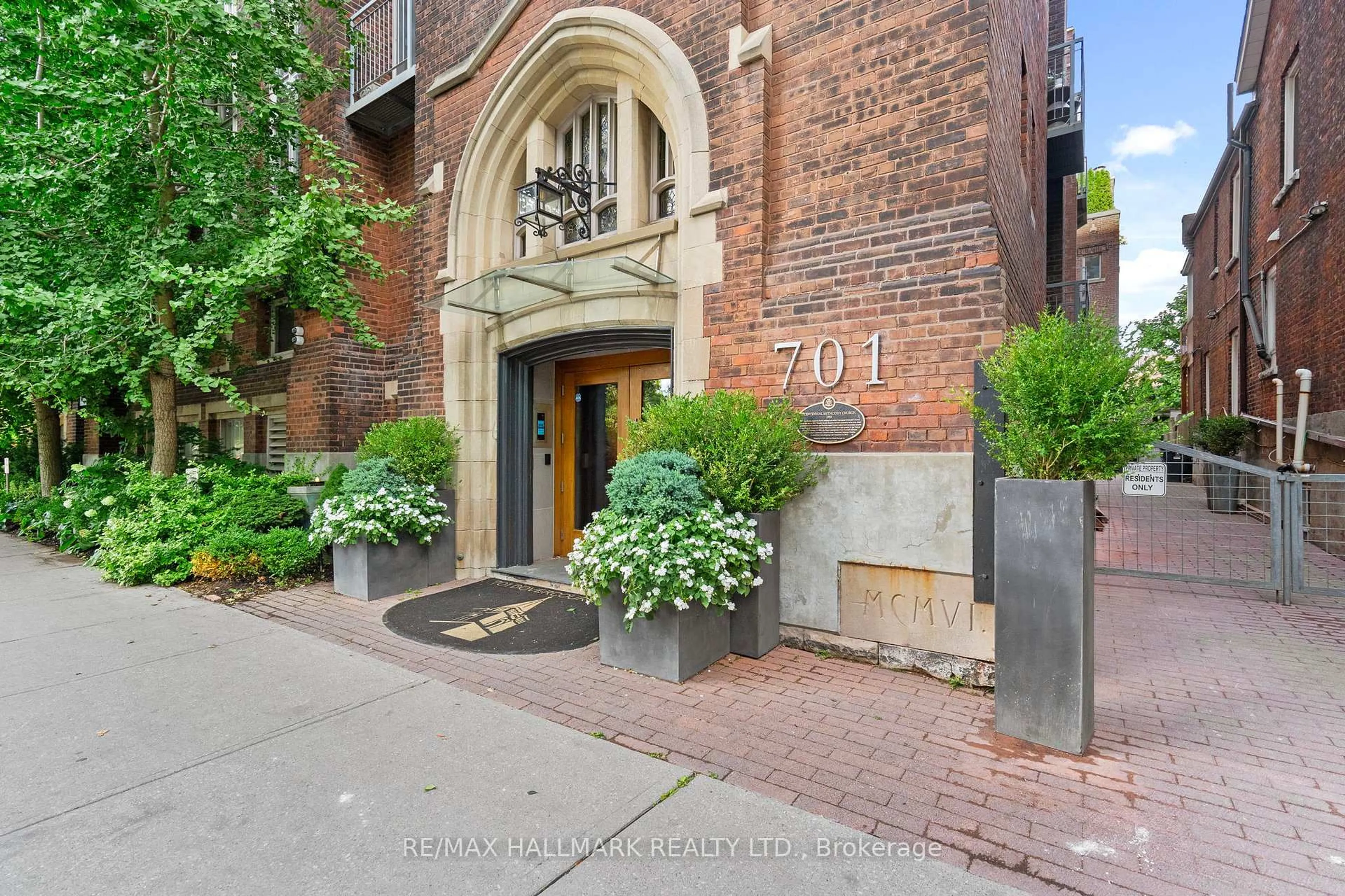 Unknown for 701 Dovercourt Rd #202, Toronto Ontario M6H 2W7