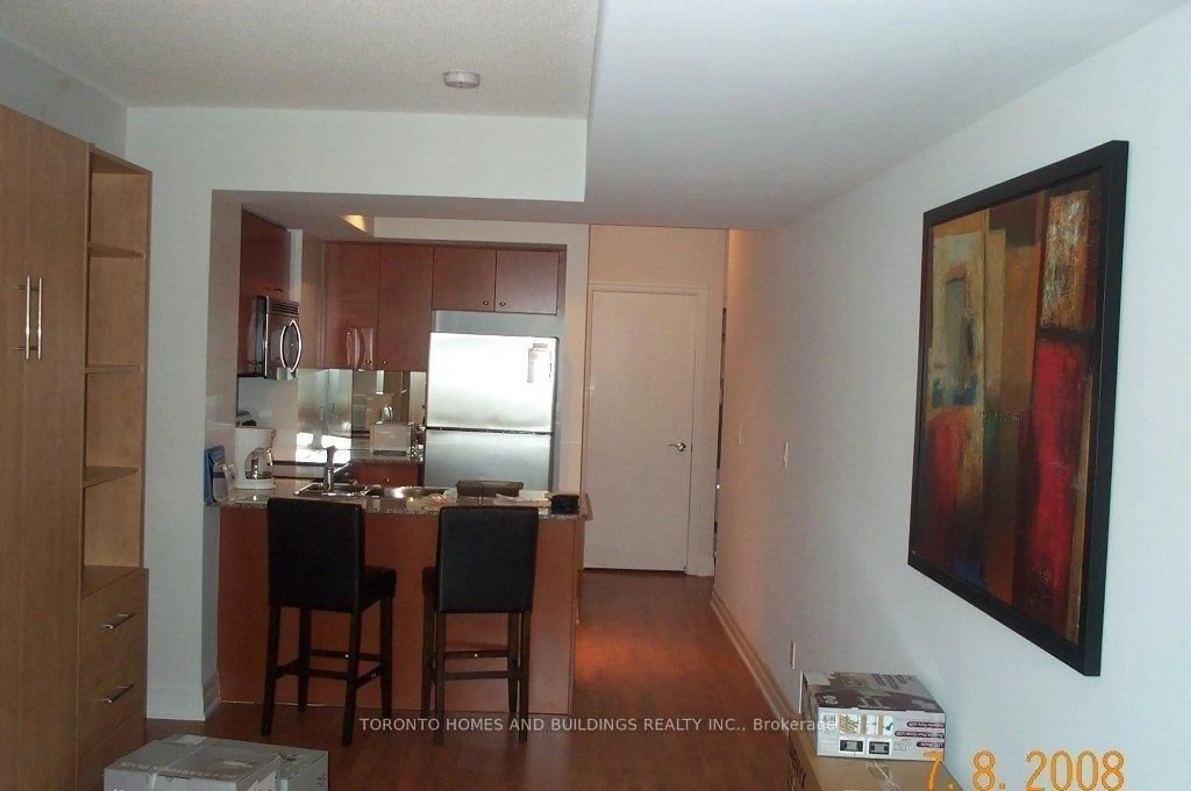 Standard kitchen, unknown for 8 Scollard St #1007, Toronto Ontario M5R 1M2