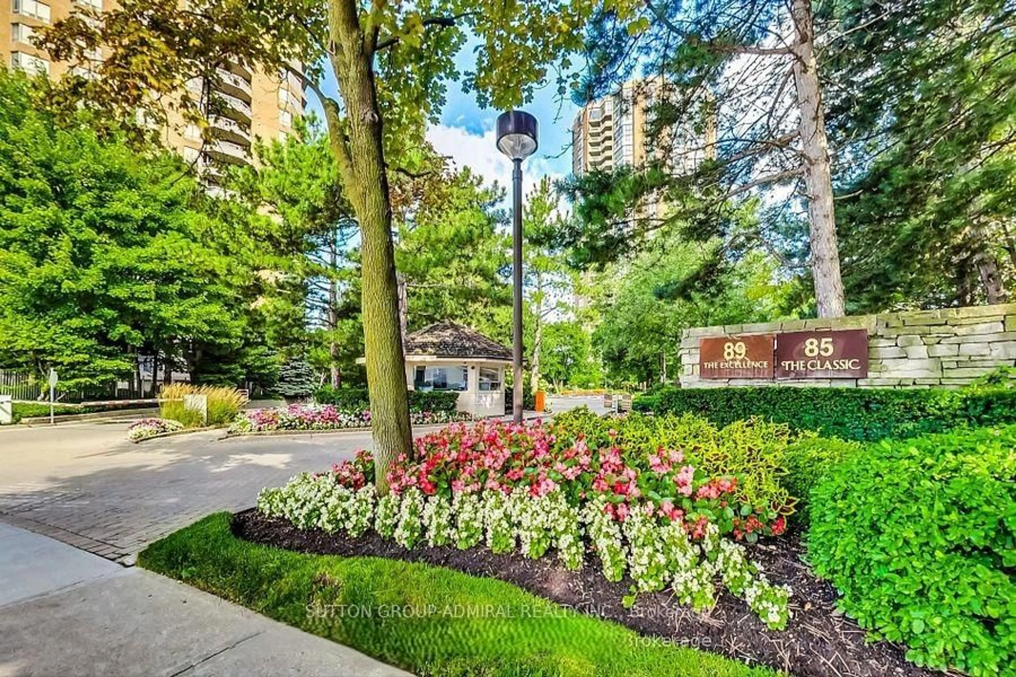 Patio, street for 85 Skymark Dr #801, Toronto Ontario M2H 3P2