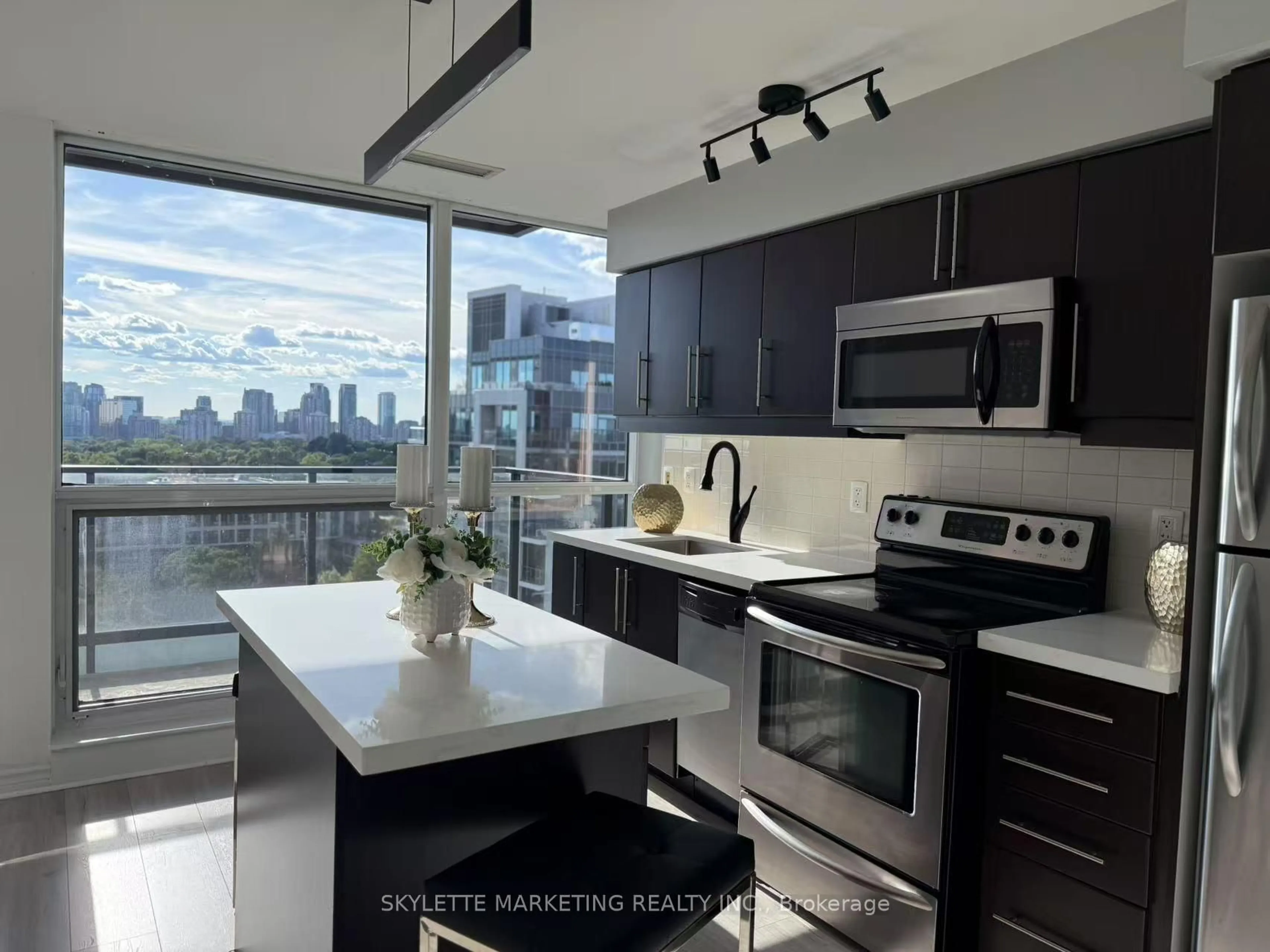 Unknown for 2885 Bayview Ave #1315, Toronto Ontario M2K 0A3