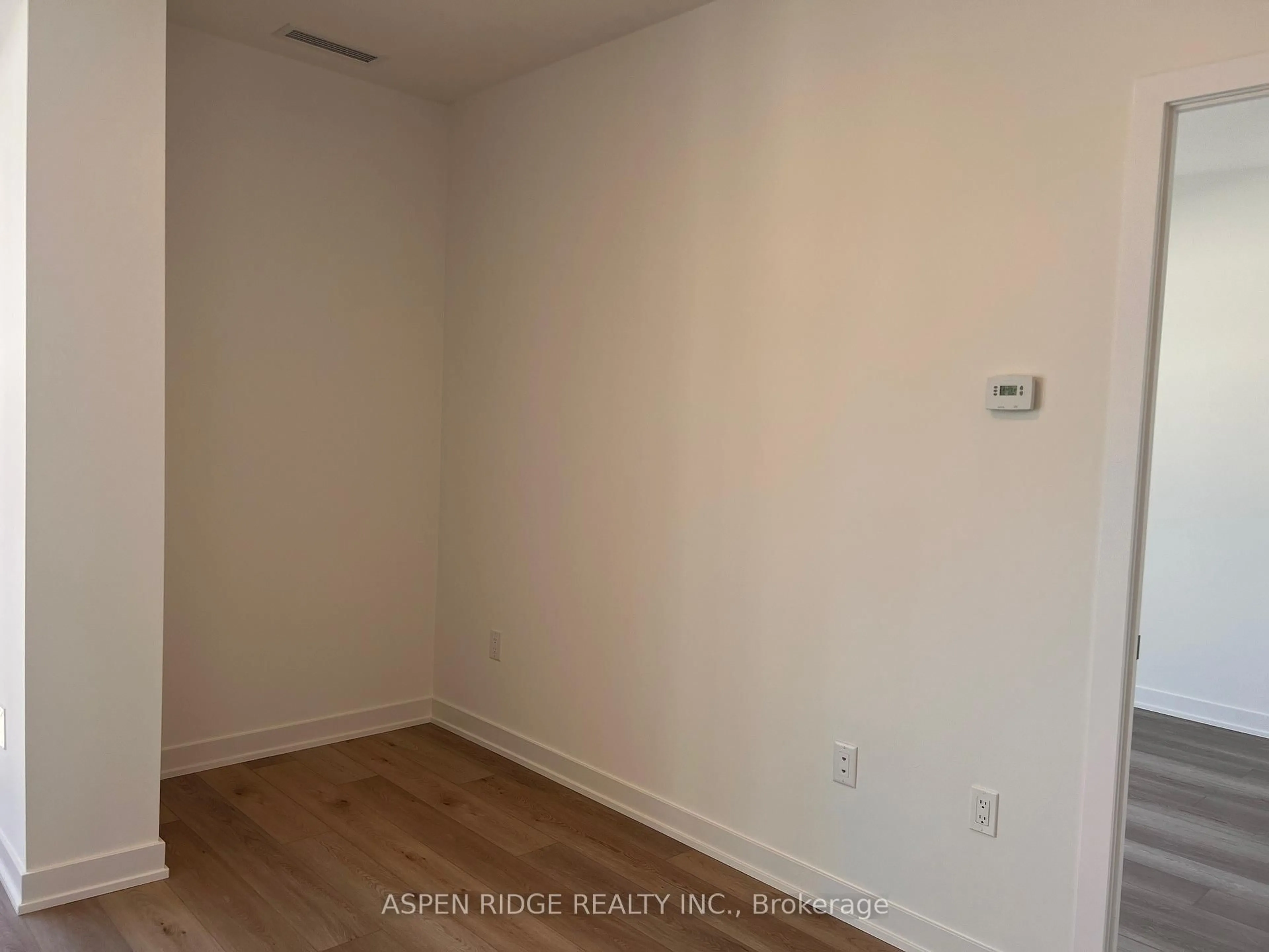 A pic of a room for 9 Tecumseth St #218, Toronto Ontario M5V 3G4