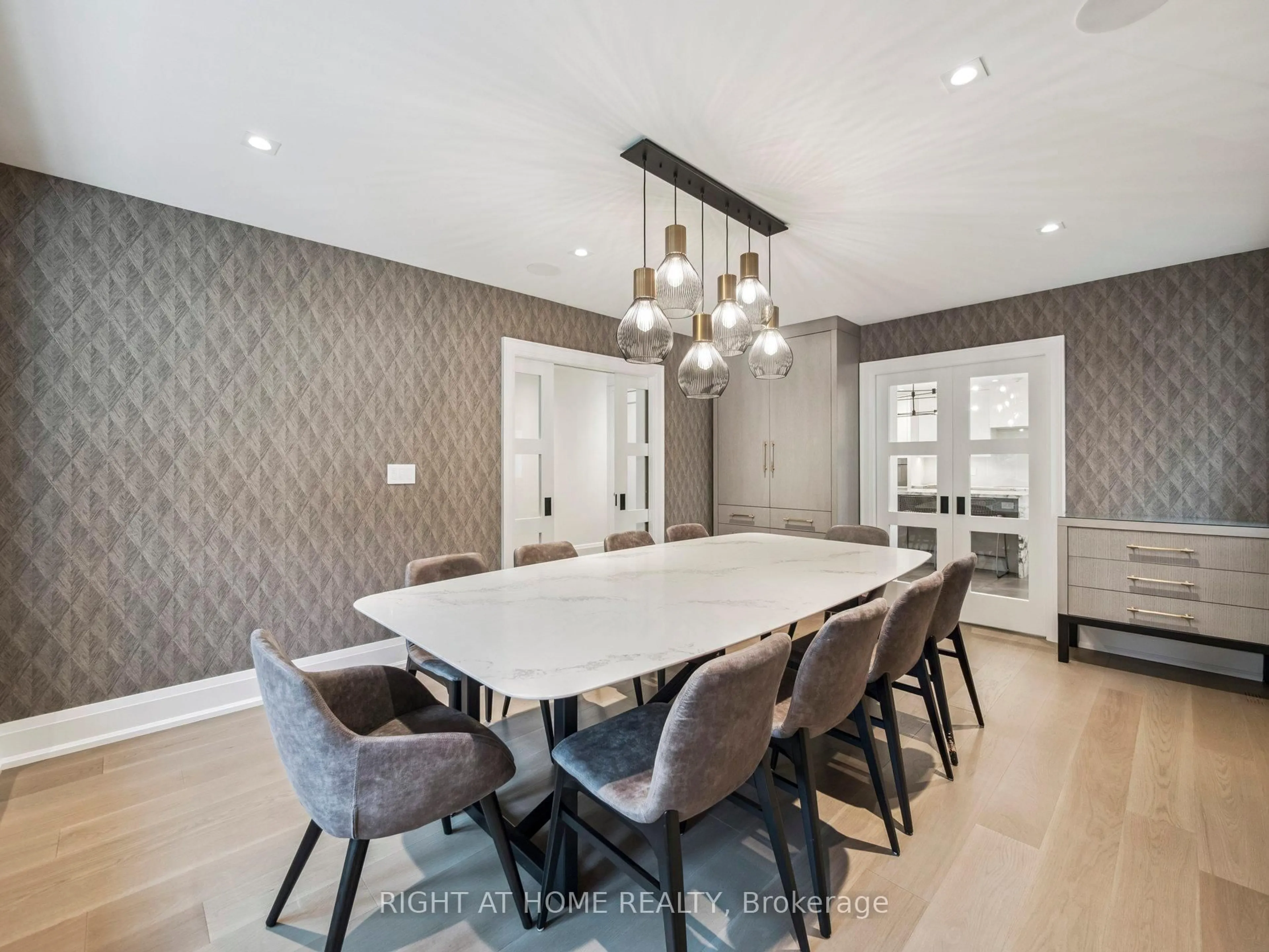 Dining room, ceramic/tile floor for 12 Millbank Ave, Toronto Ontario M5P 1S3
