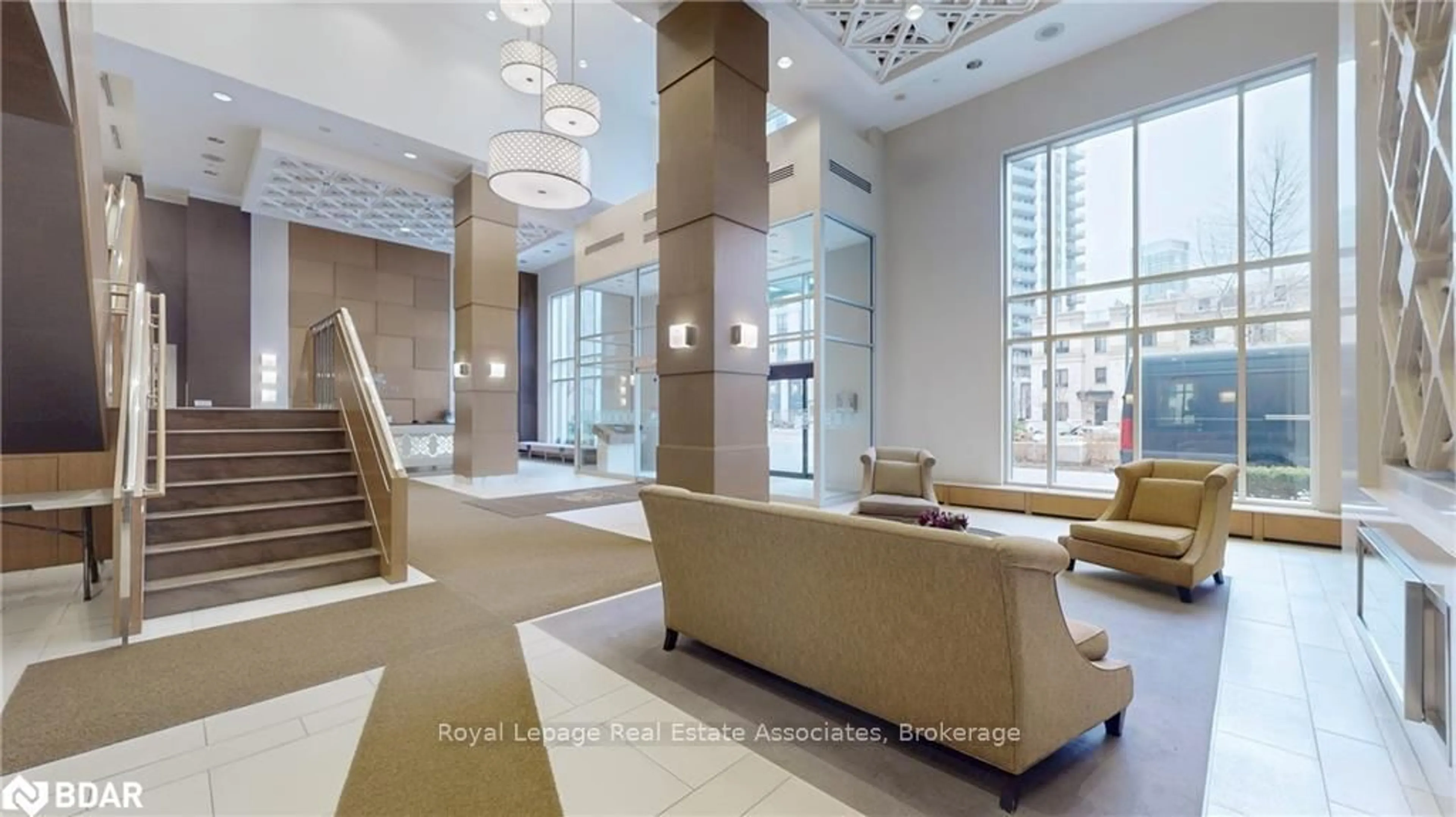Lobby for 100 Harrison Garden Blvd #GPH17, Toronto Ontario M2N 0C2