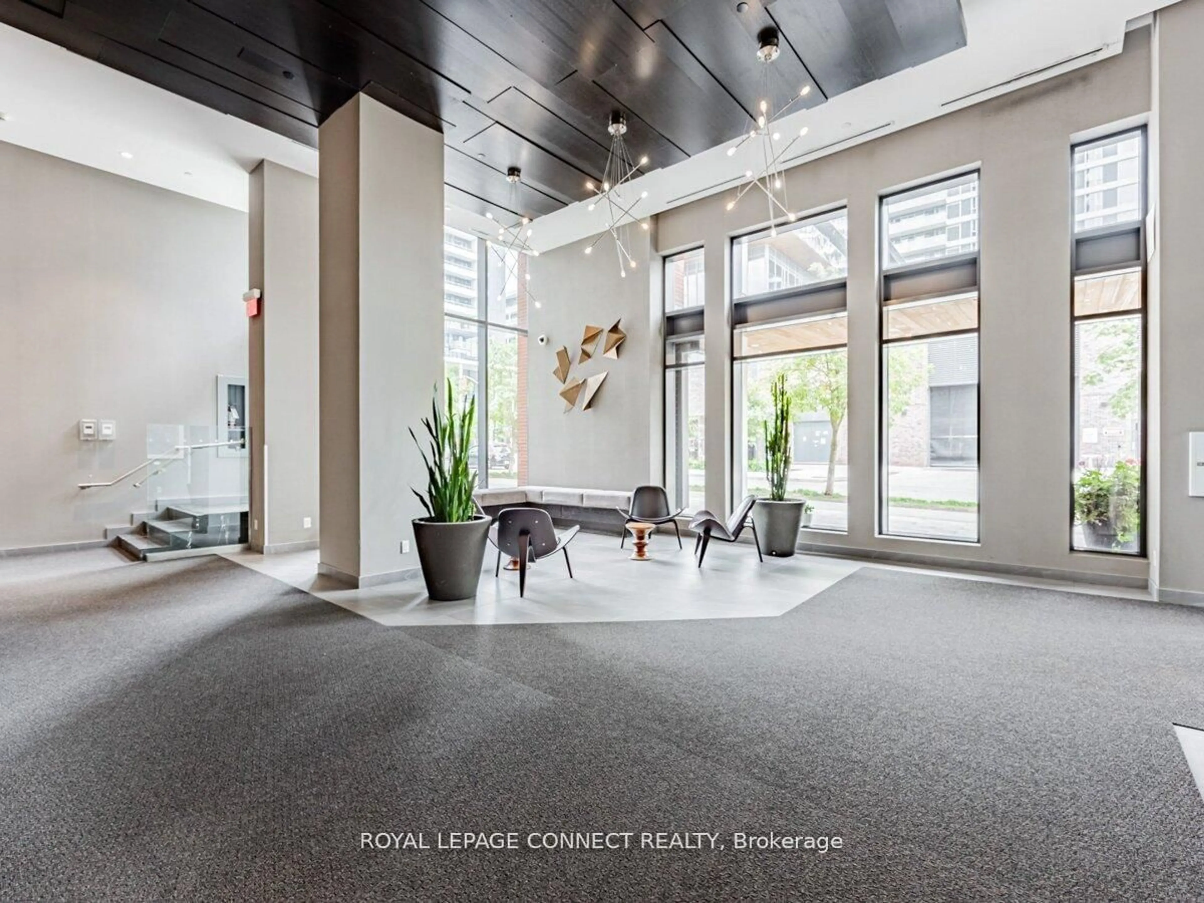 Indoor foyer for 170 Sumach St #518, Toronto Ontario M5A 0C3