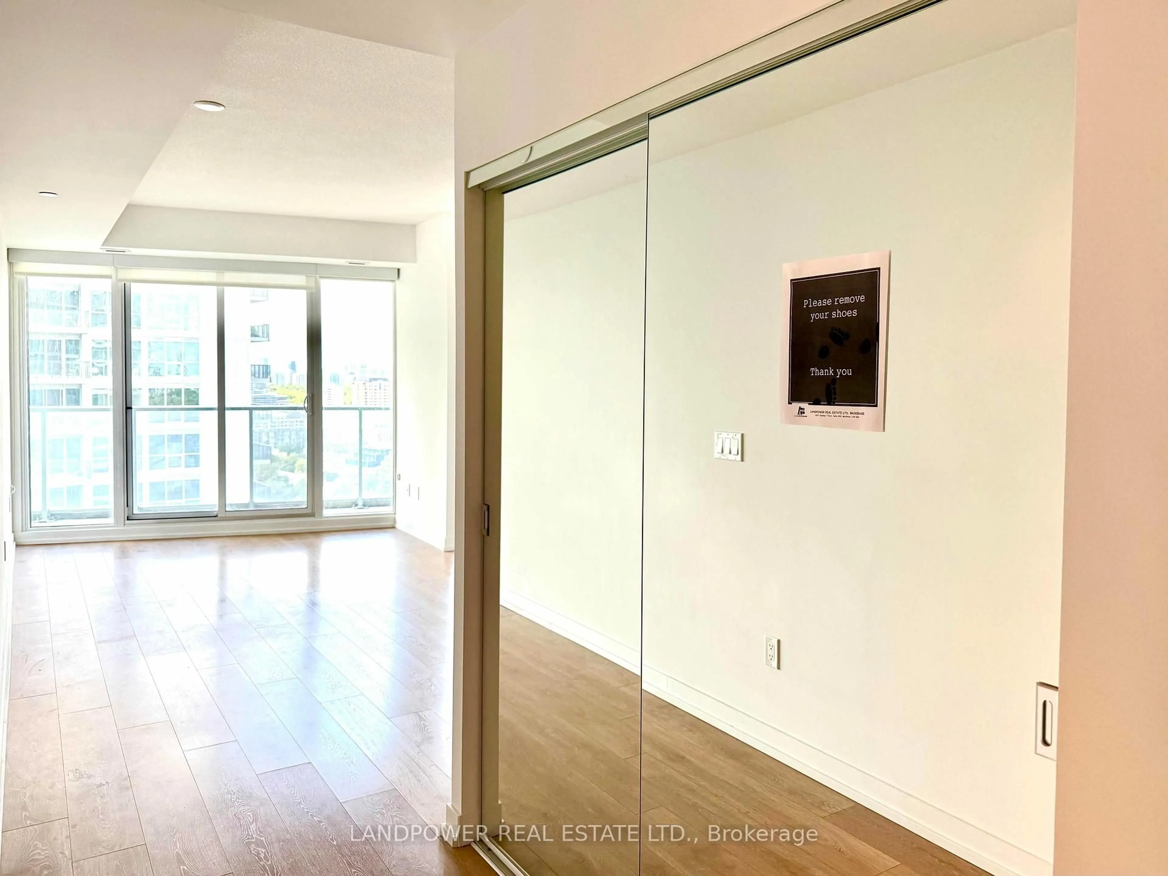 Unknown for 115 McMahon Dr #3502, Toronto Ontario M2K 0E3