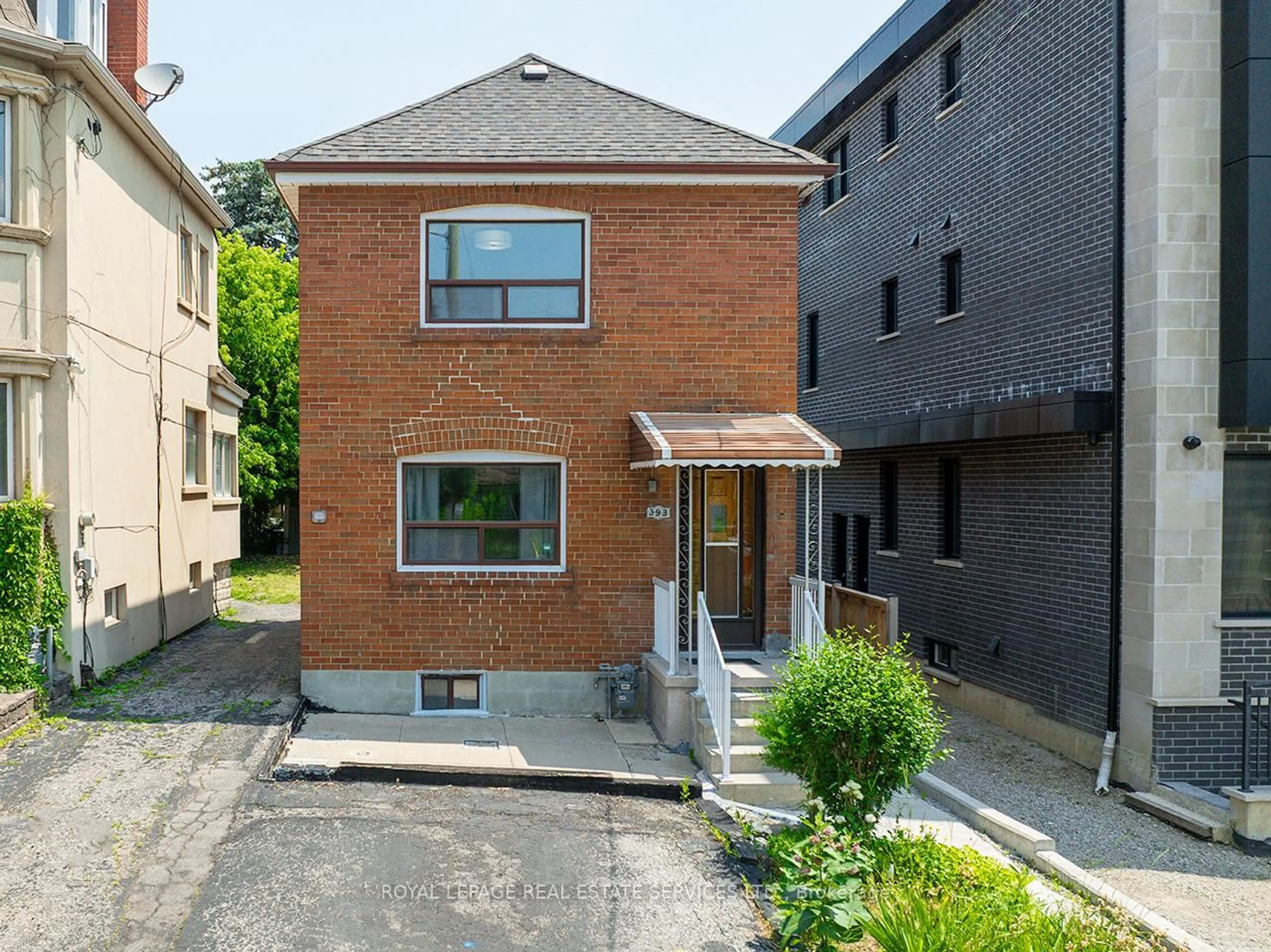 Home with brick exterior material, street for 393 Glenholme Ave, Toronto Ontario M6E 3E6