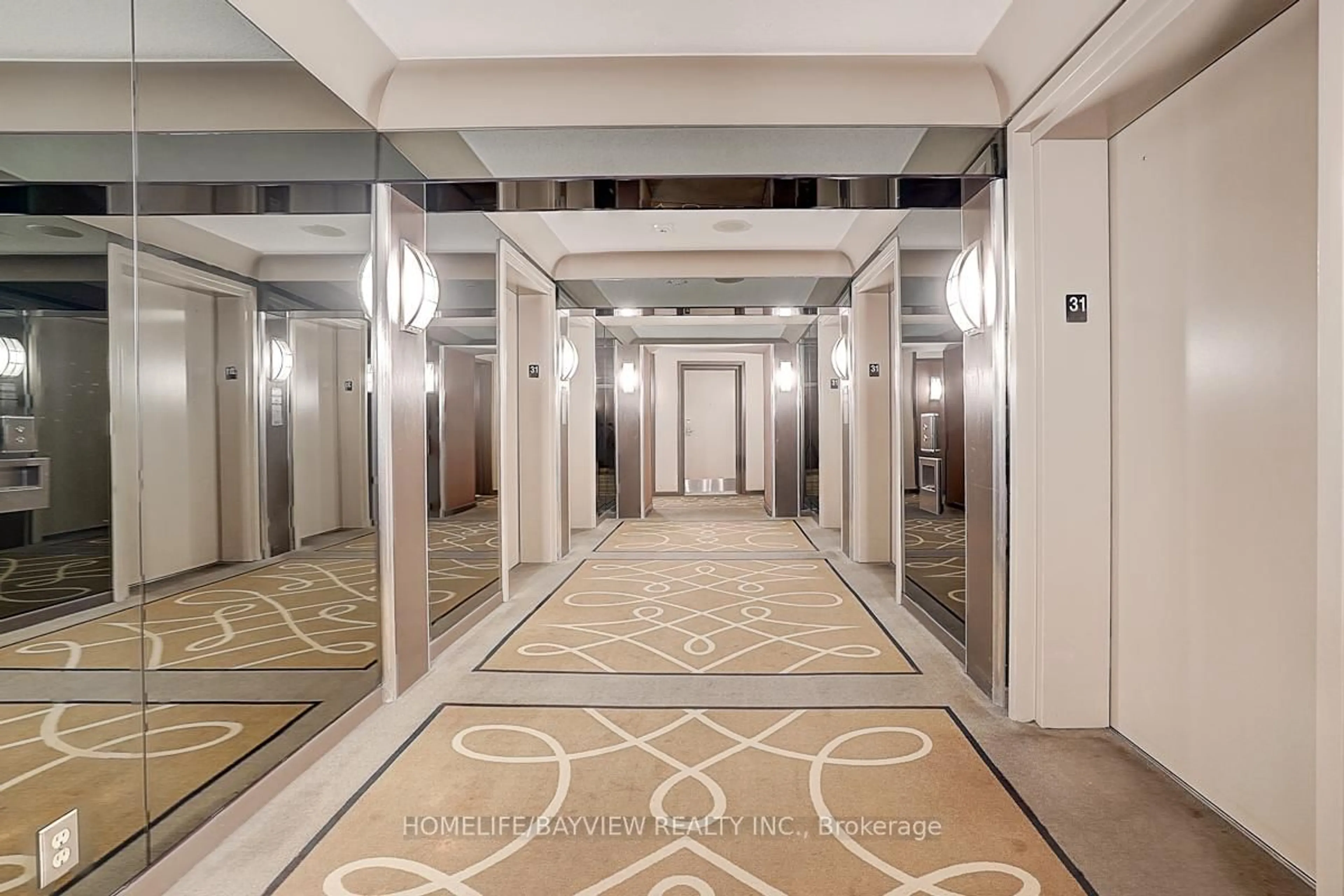 Indoor foyer for 99 Harbour Sq #3108, Toronto Ontario M5J 2H2