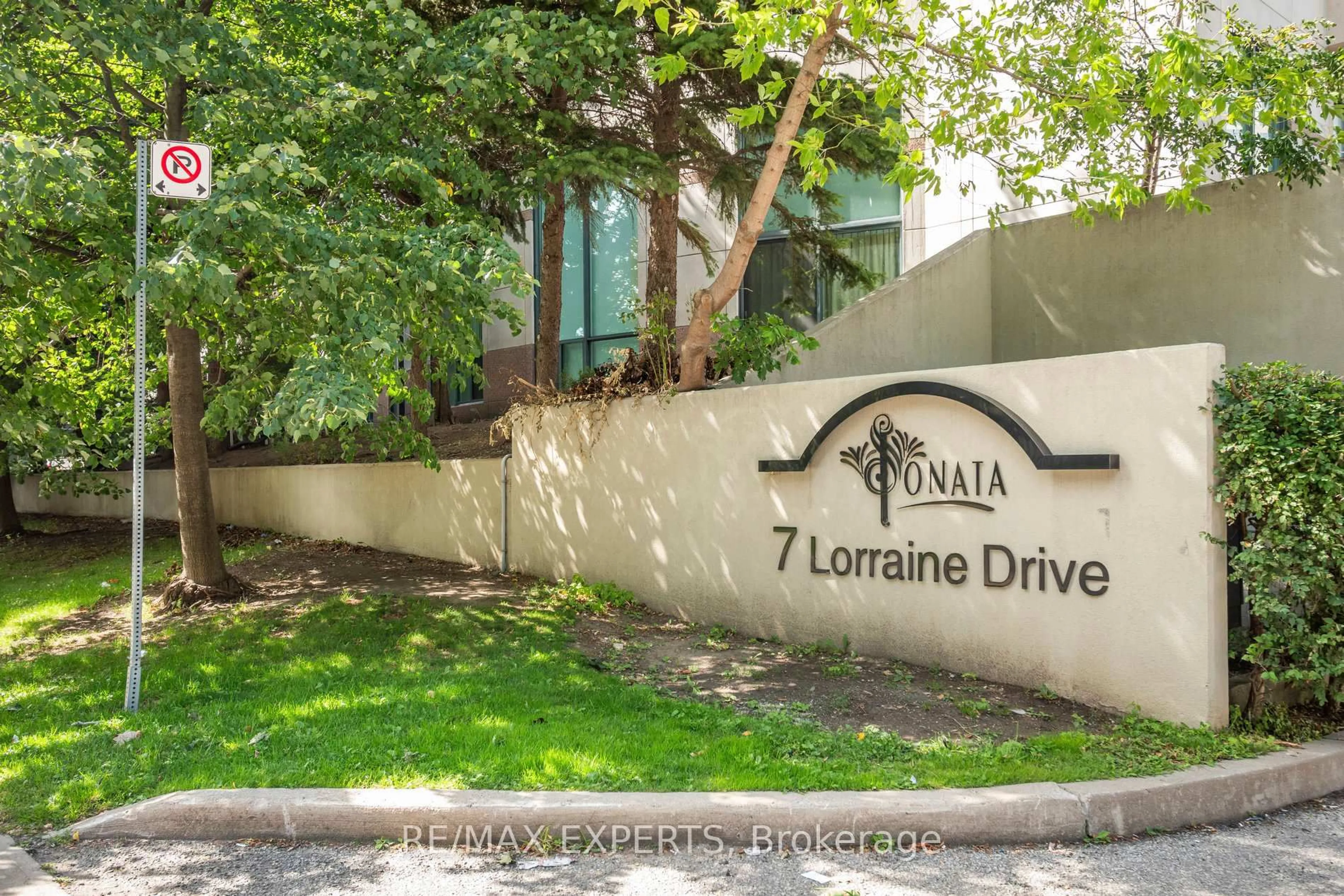 Unknown for 7 Lorraine Dr #UPH-06, Toronto Ontario M2N 7H2