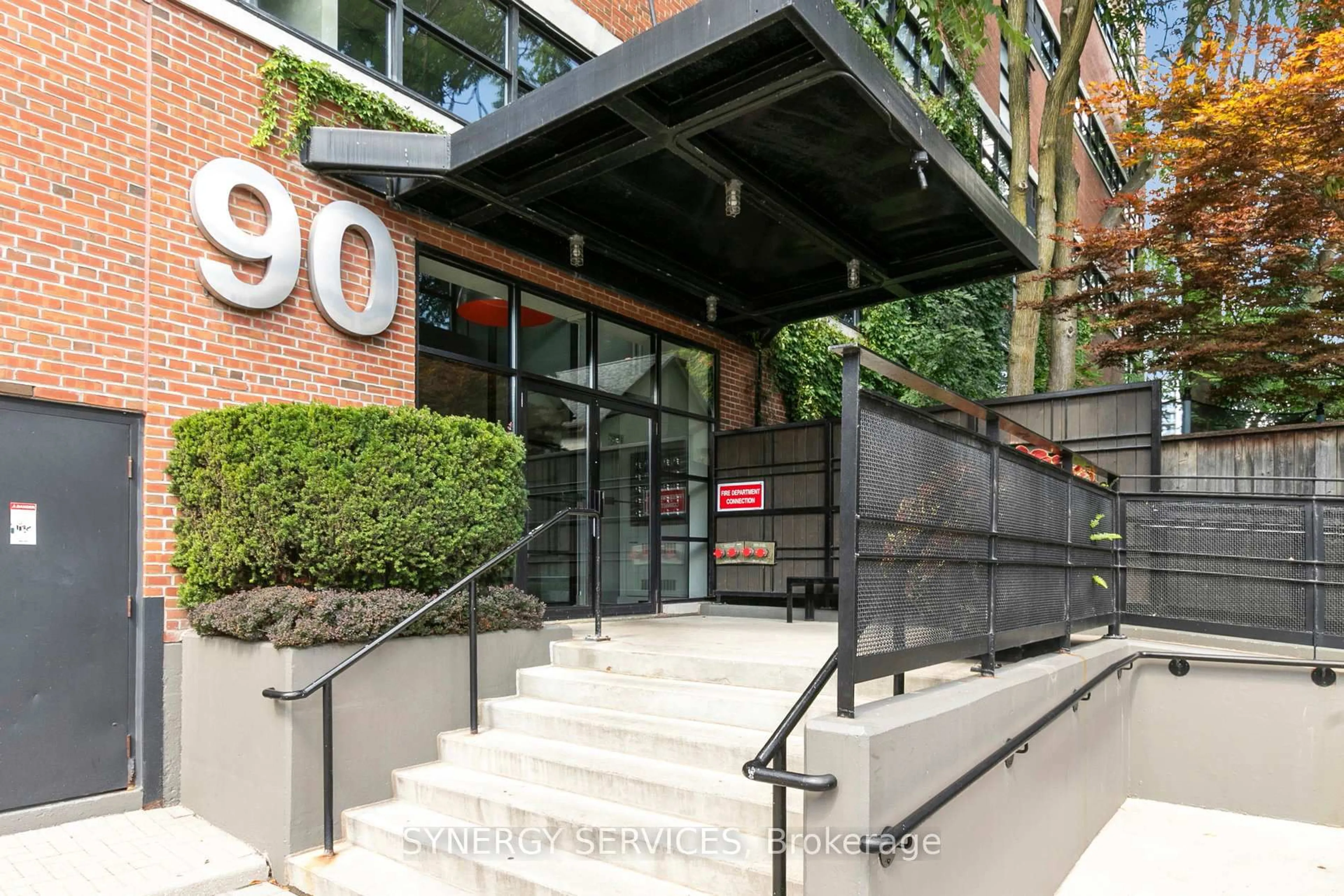Unknown for 90 Sumach St #619, Toronto Ontario M5A 4R4