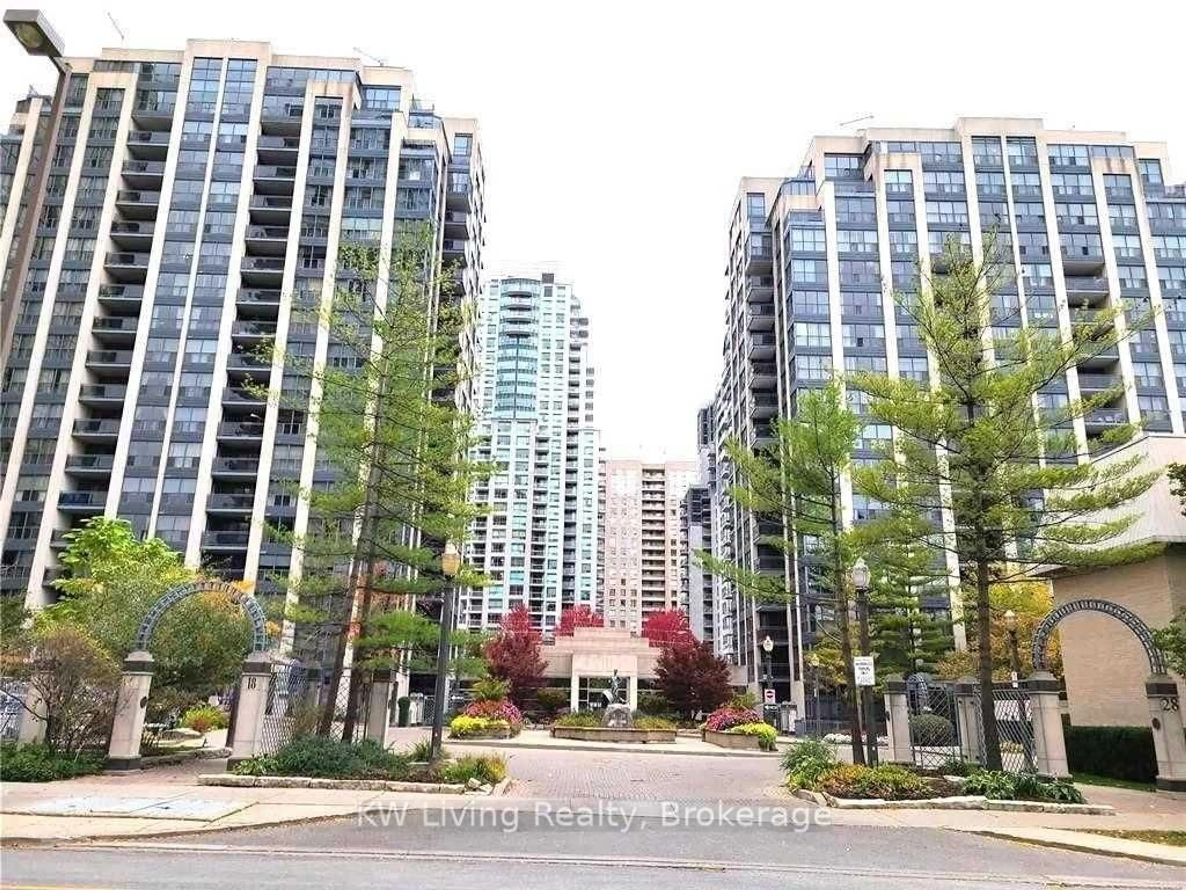Unknown for 28 Hollywood Ave #411, Toronto Ontario M2N 6S4