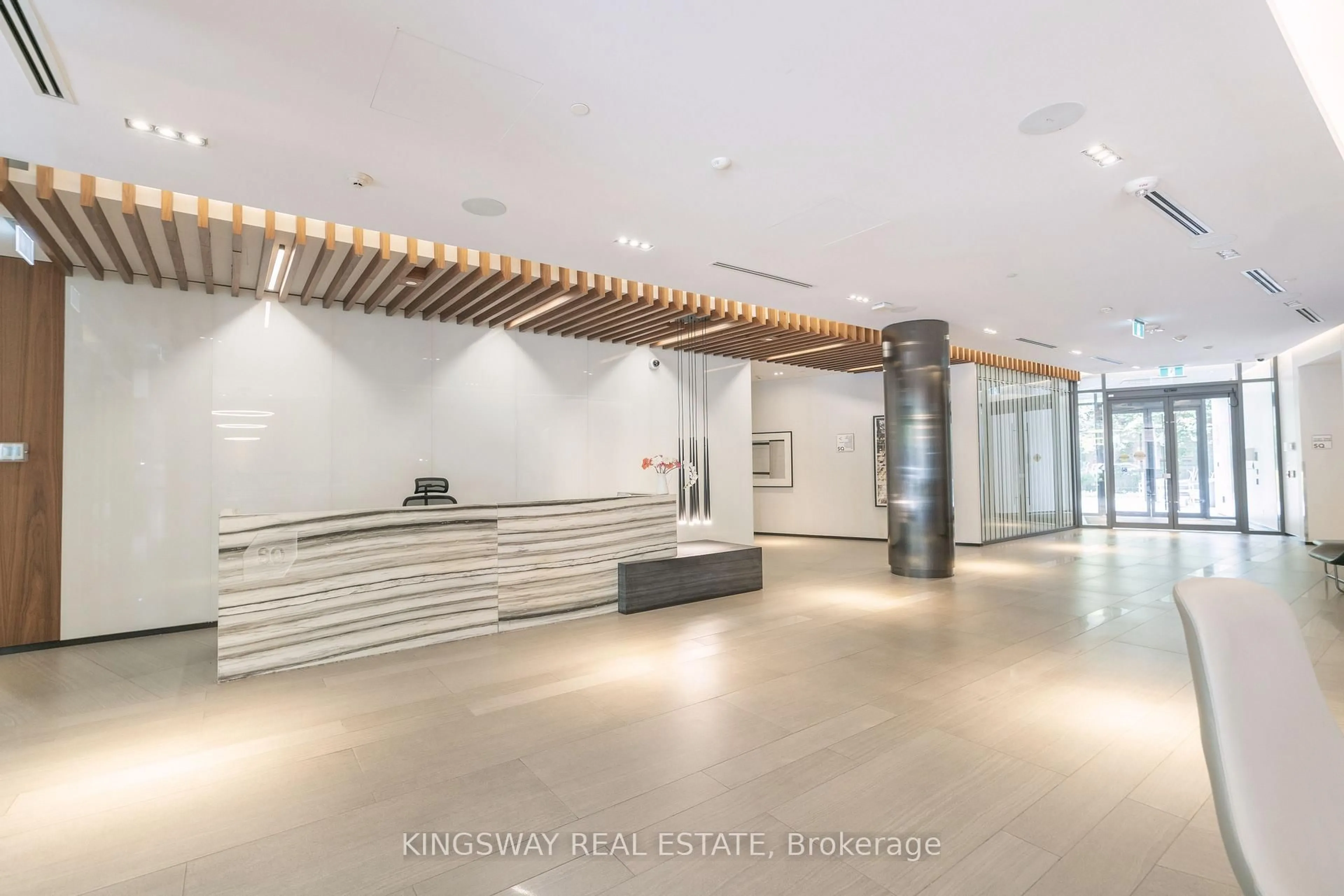 Indoor foyer for 38 Cameron St #601, Toronto Ontario M5T 0C3