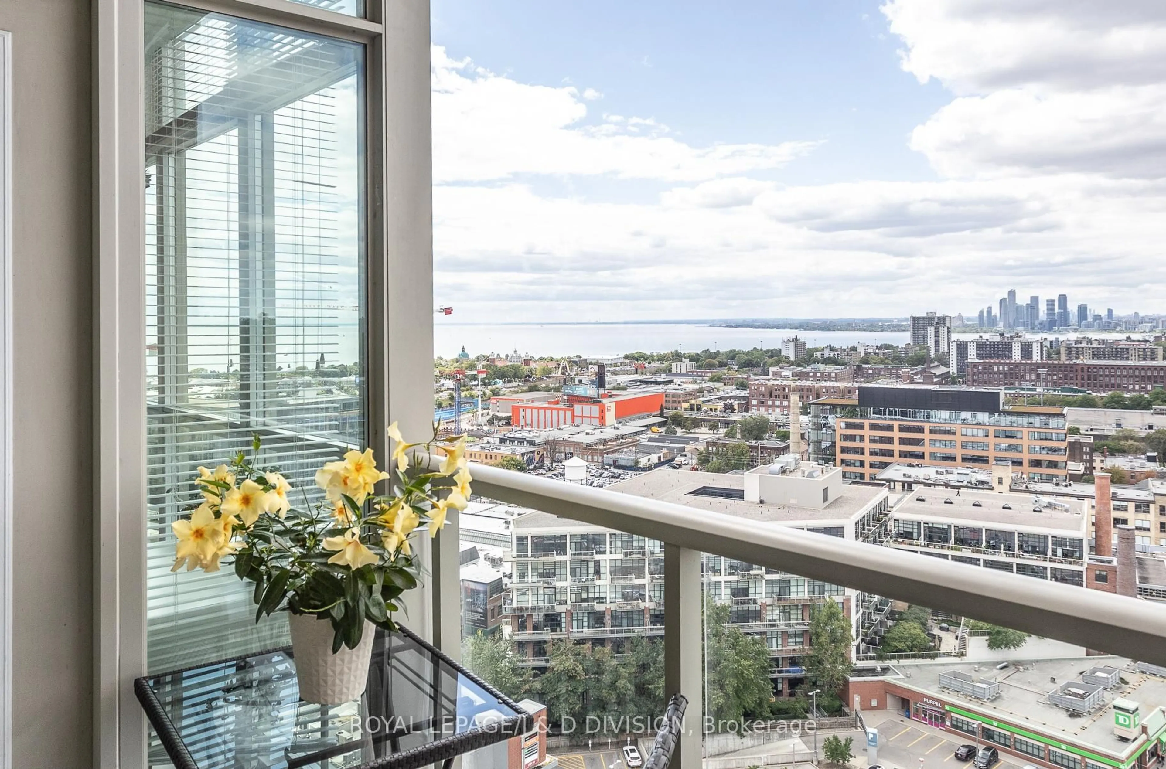 Balcony in the apartment, water/lake/river/ocean view for 125 Western Battery Rd #2313, Toronto Ontario M6K 3S1