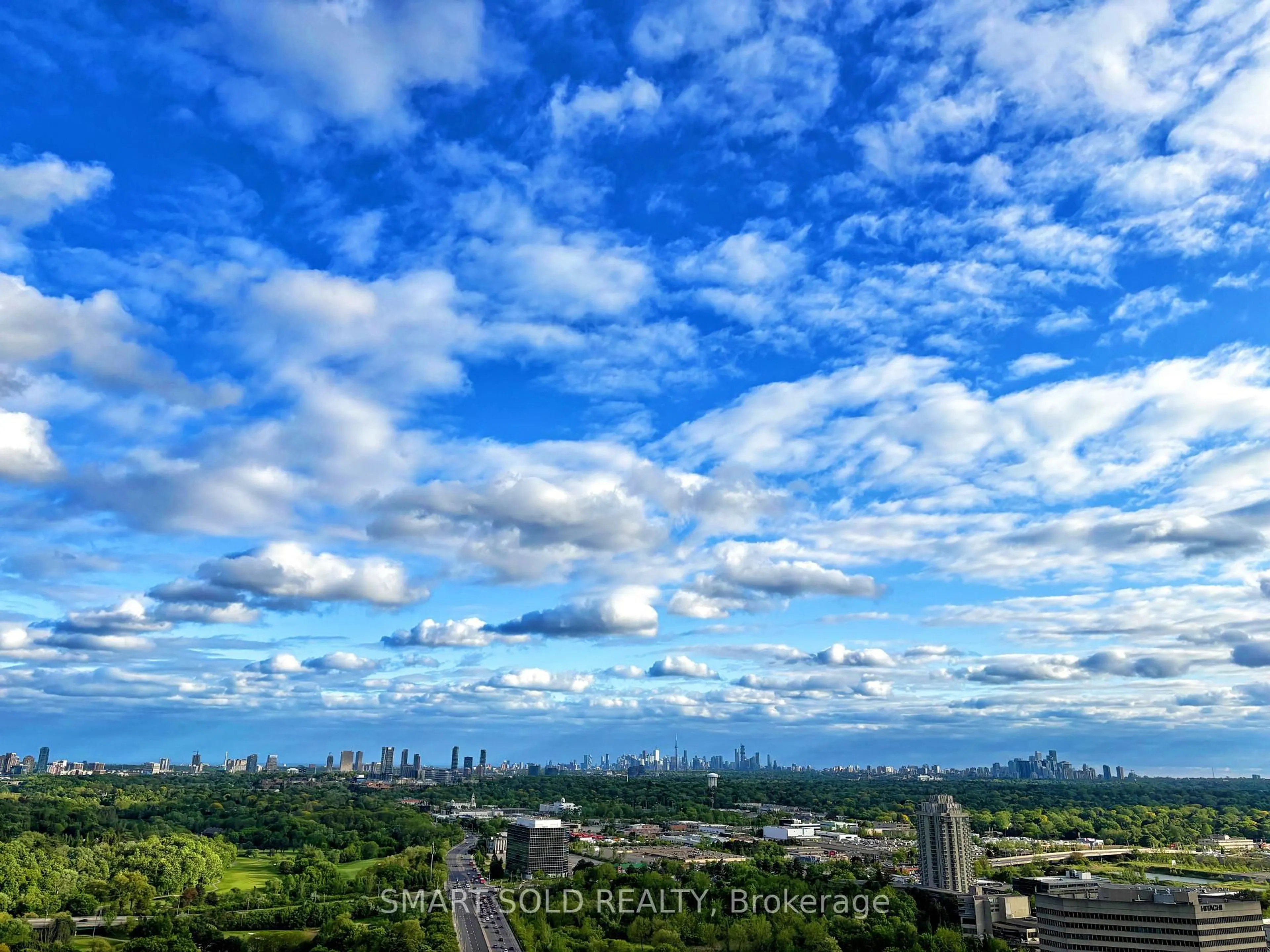 A pic of a room for 18 Graydon Hall Dr #Ph02, Toronto Ontario M3A 0A4